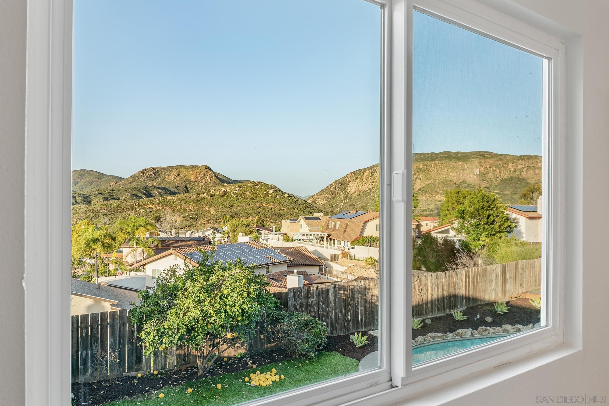 Detail Gallery Image 23 of 46 For 6868  Deer Hollow, San Diego,  CA 92120 - 4 Beds | 2/1 Baths