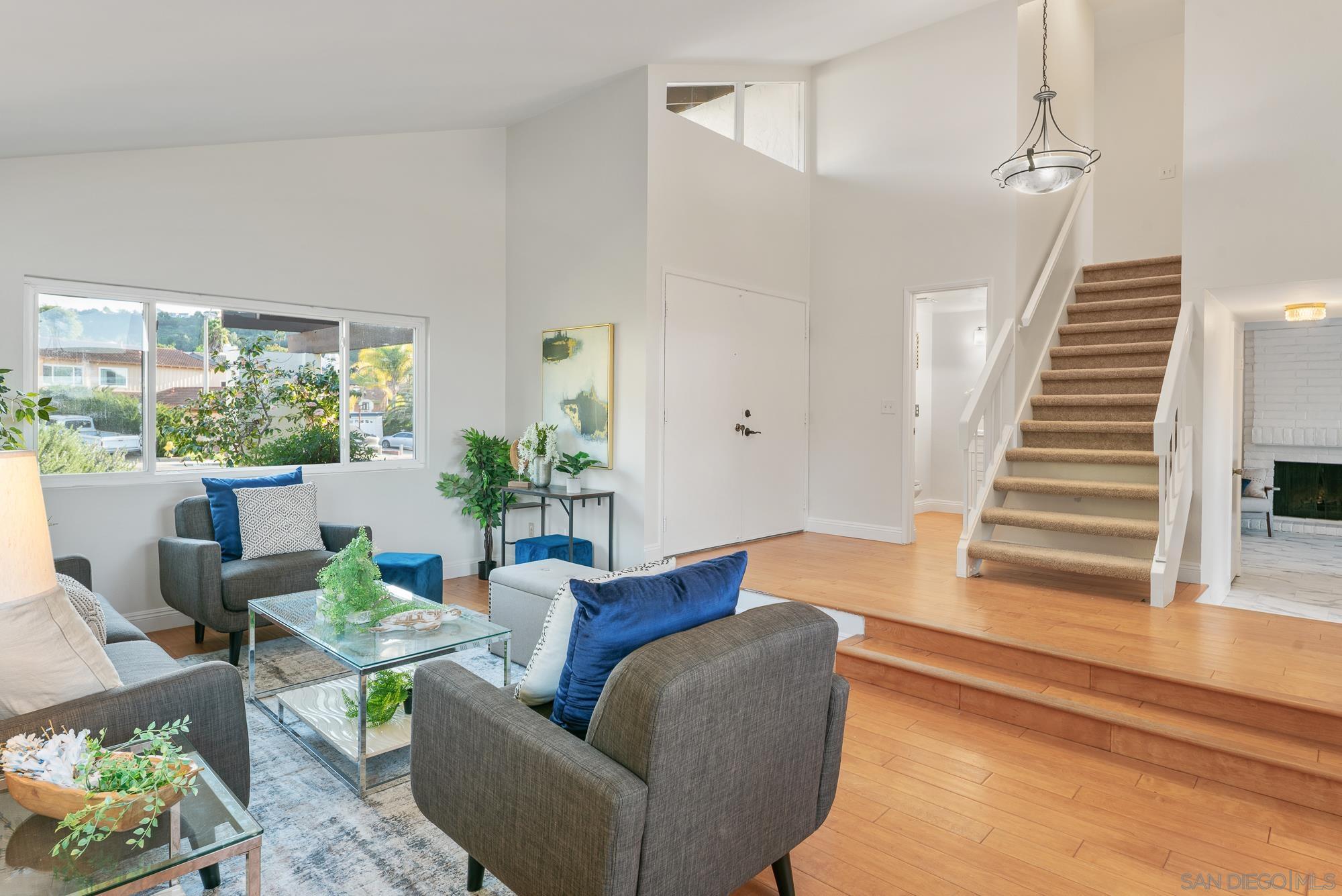 Detail Gallery Image 8 of 46 For 6868  Deer Hollow, San Diego,  CA 92120 - 4 Beds | 2/1 Baths