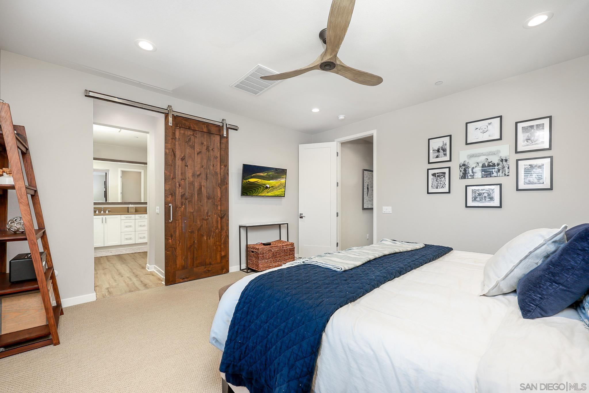 Detail Gallery Image 13 of 40 For 16205  Camden Cir, San Diego,  CA 92127 - 3 Beds | 3/1 Baths