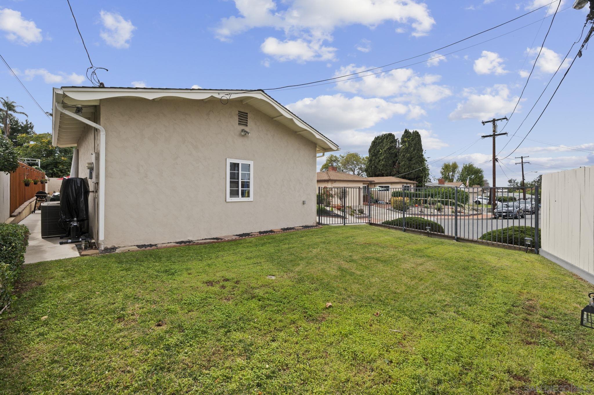 Detail Gallery Image 32 of 34 For 8129  Brock Ct, Lemon Grove,  CA 91945 - 3 Beds | 2 Baths