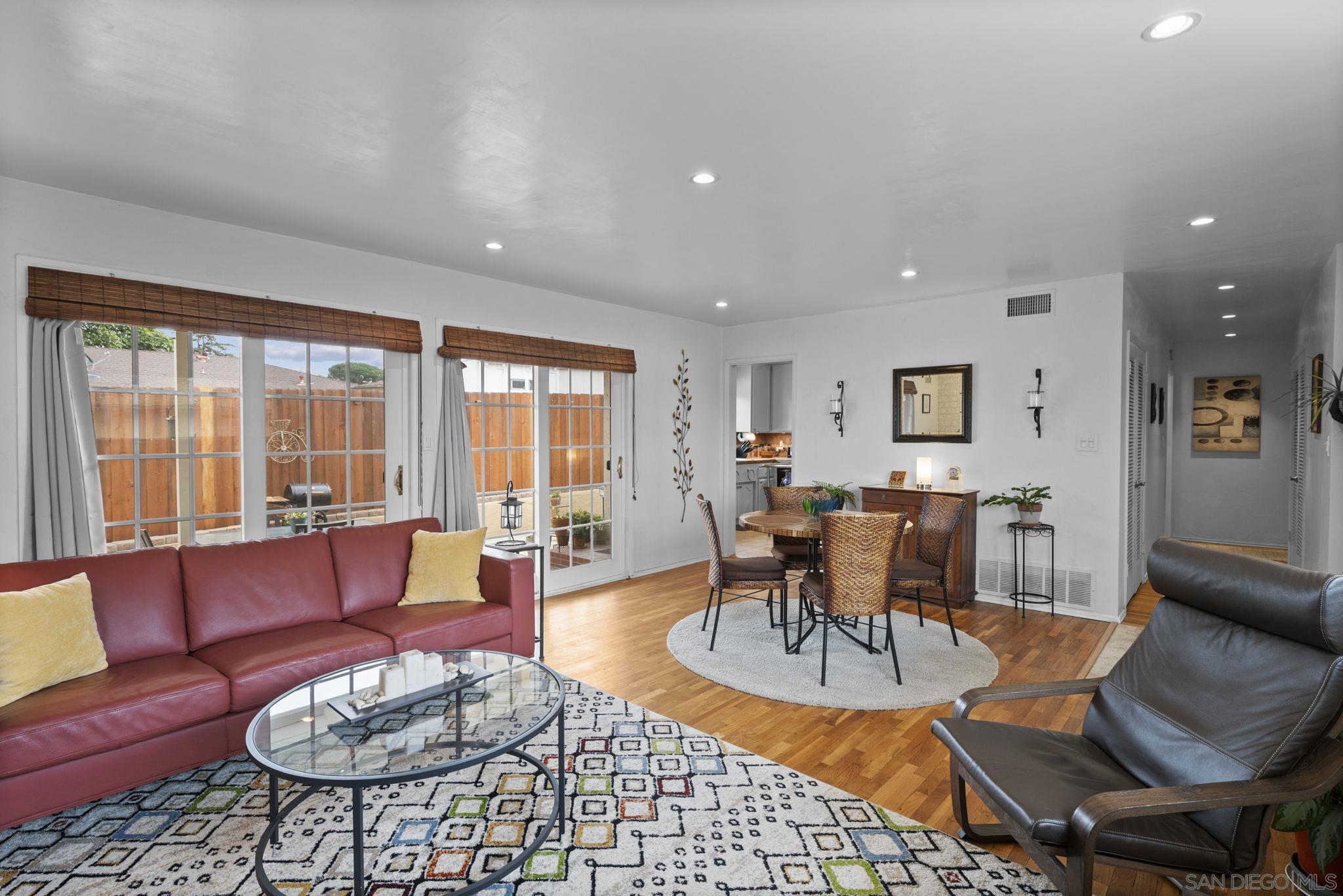 Detail Gallery Image 8 of 34 For 8129  Brock Ct, Lemon Grove,  CA 91945 - 3 Beds | 2 Baths