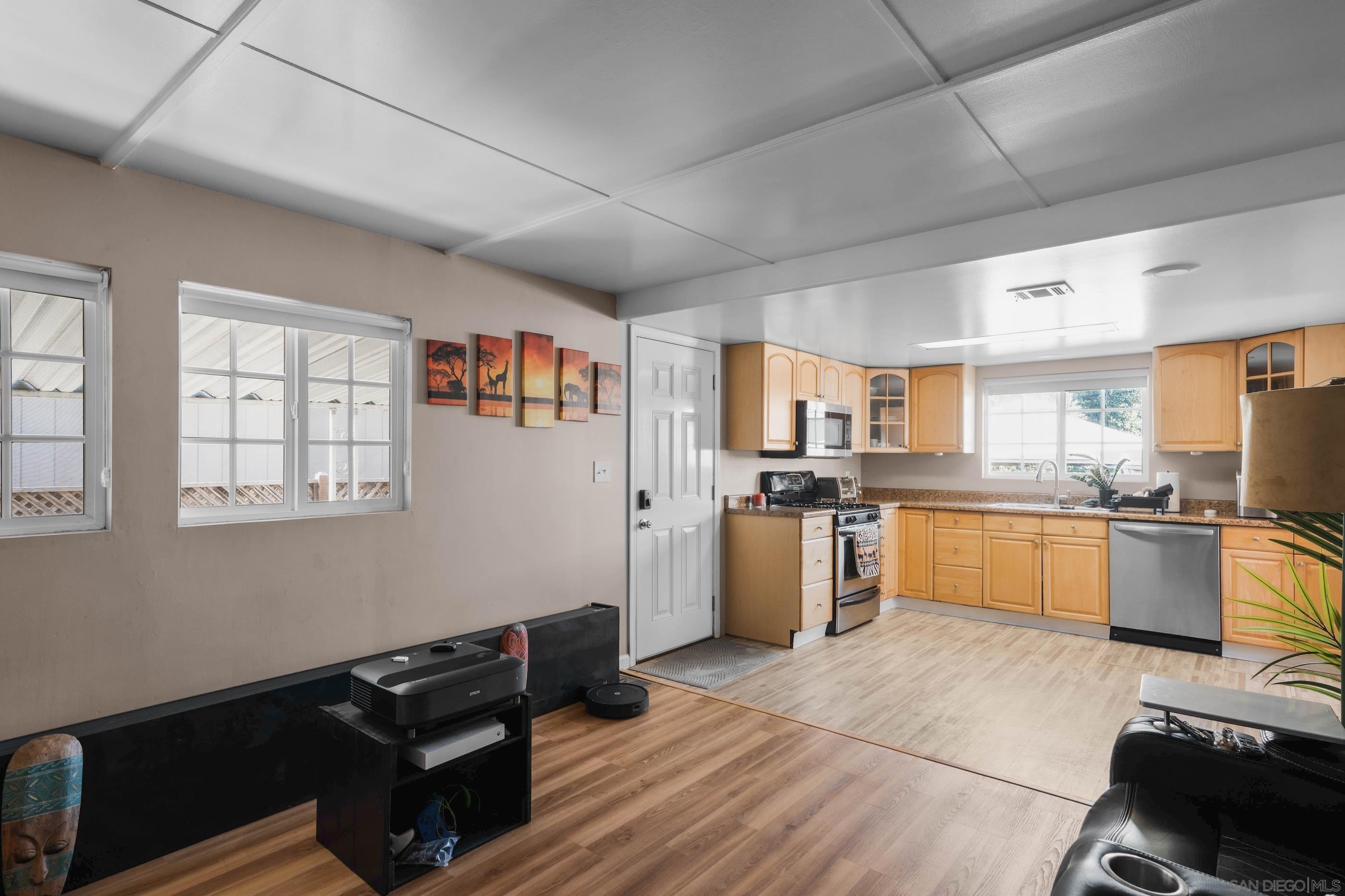 Detail Gallery Image 27 of 41 For 2750  Wheatstone  #110,  San Diego,  CA 92111 - 1 Beds | 1 Baths