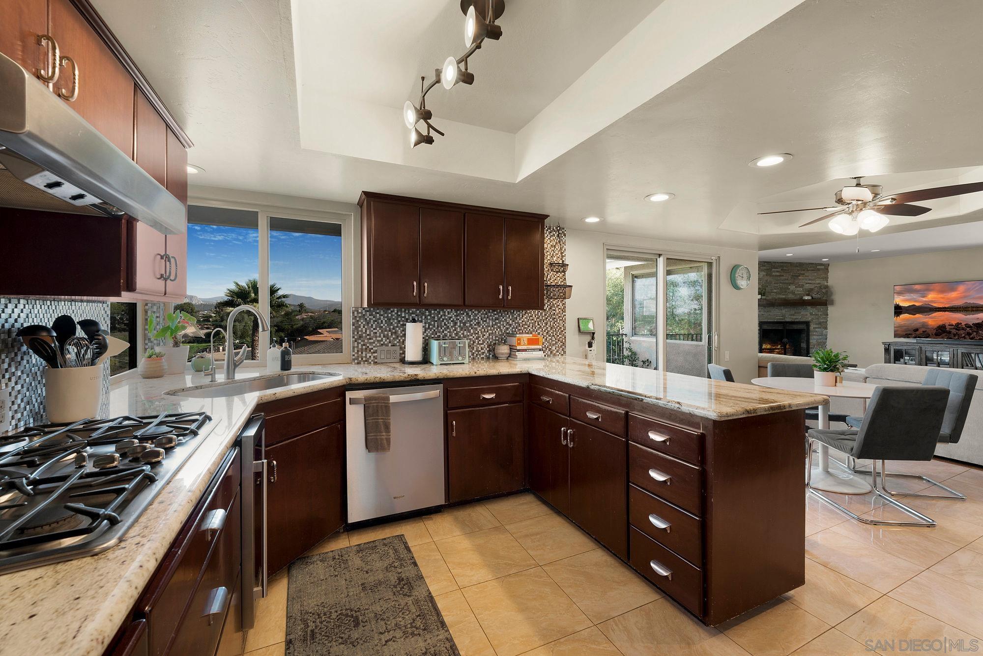 Detail Gallery Image 28 of 72 For 973  Brockton St, El Cajon,  CA 92020 - 4 Beds | 2/1 Baths