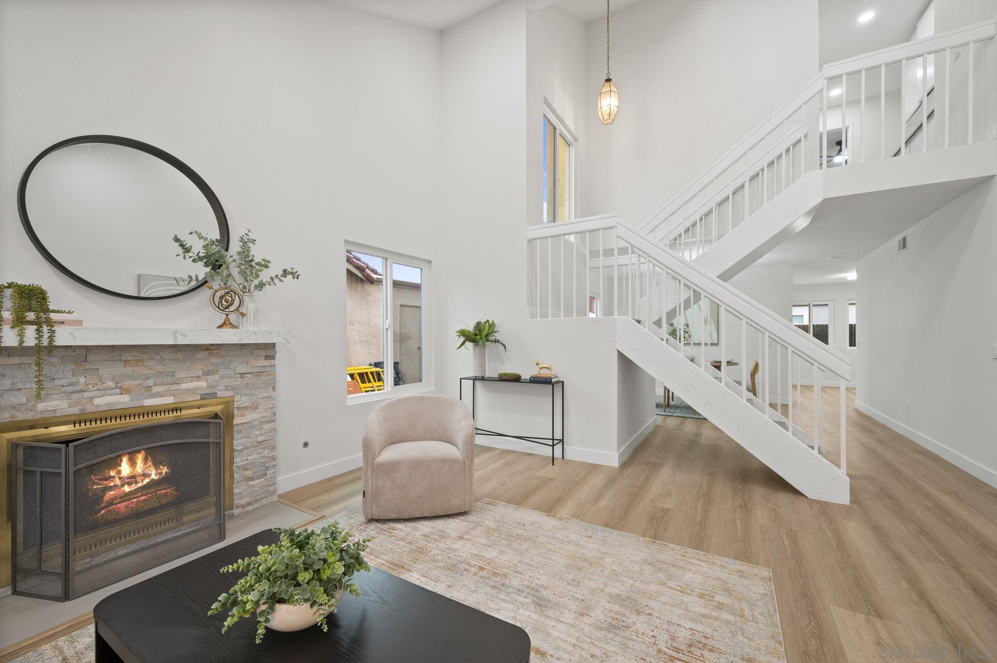 Detail Gallery Image 2 of 45 For 4468  White Pine Way, Oceanside,  CA 92057 - 3 Beds | 2/1 Baths