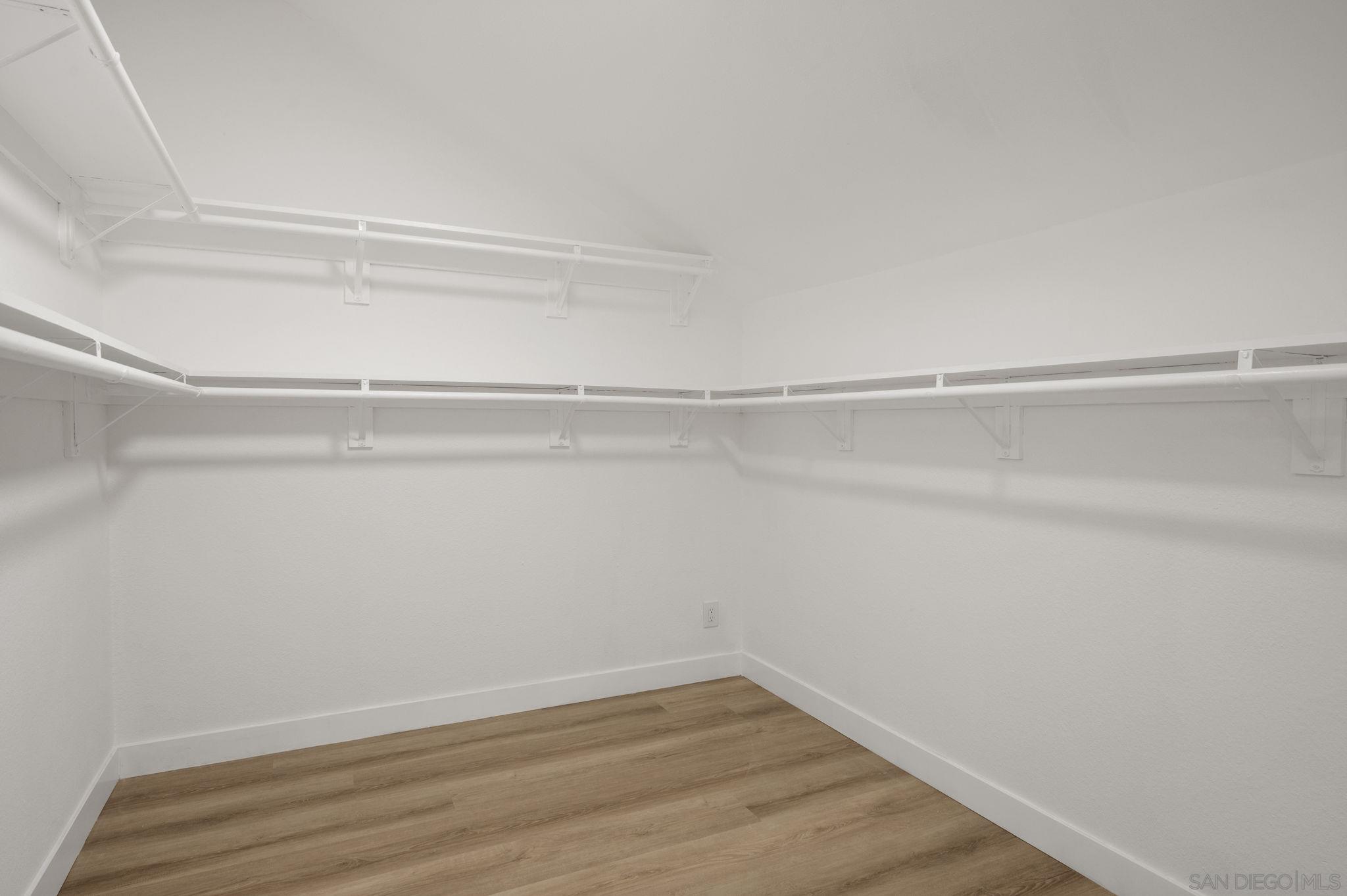 Detail Gallery Image 24 of 45 For 4468  White Pine Way, Oceanside,  CA 92057 - 3 Beds | 2/1 Baths