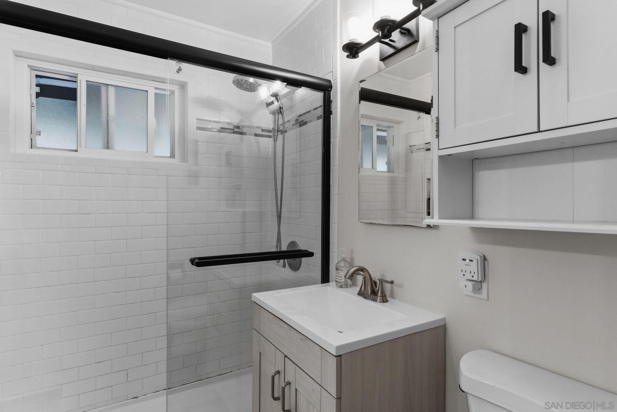 Detail Gallery Image 16 of 25 For 6652  Archwood Ave, San Diego,  CA 92120 - 3 Beds | 2 Baths