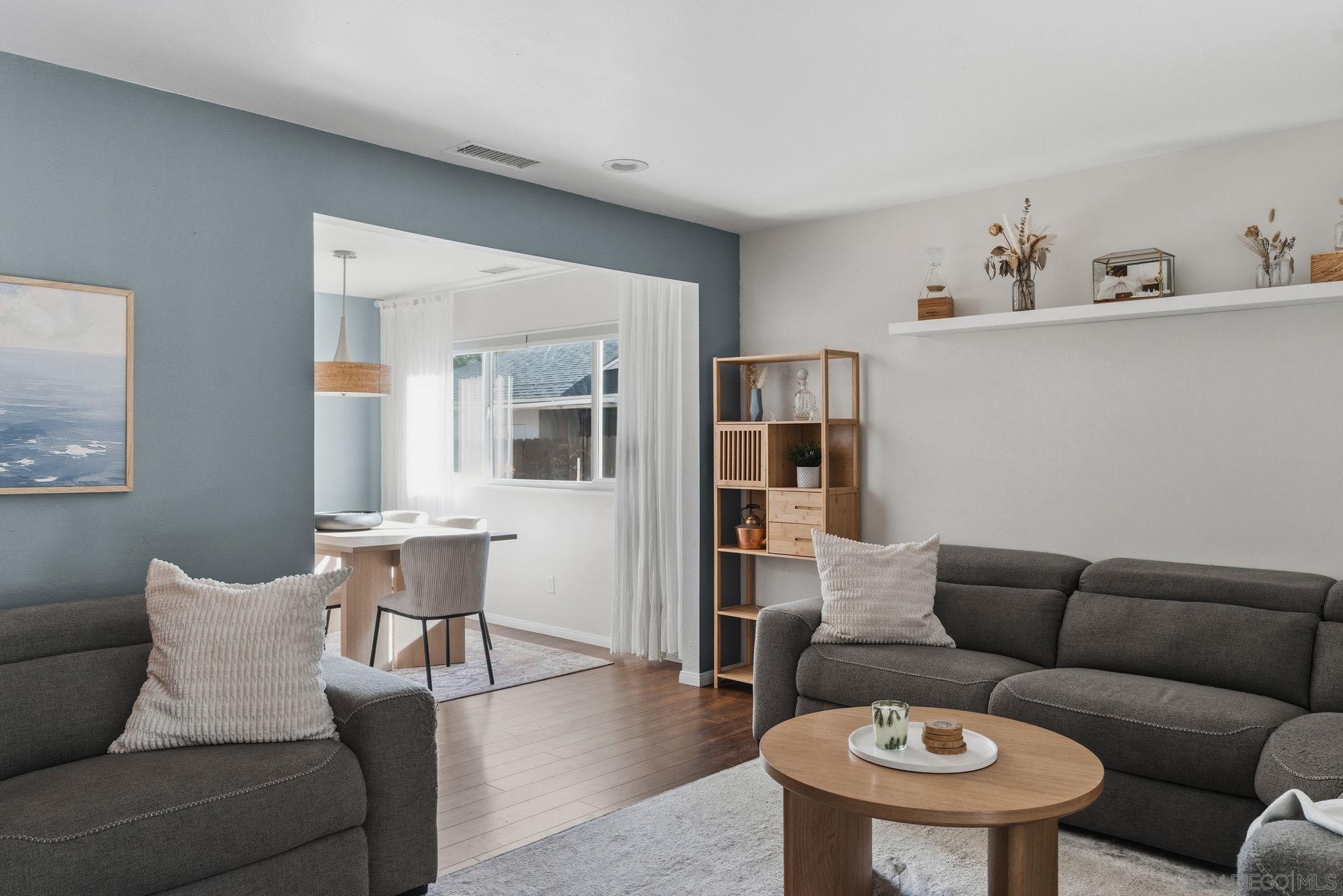 Detail Gallery Image 3 of 25 For 6652  Archwood Ave, San Diego,  CA 92120 - 3 Beds | 2 Baths