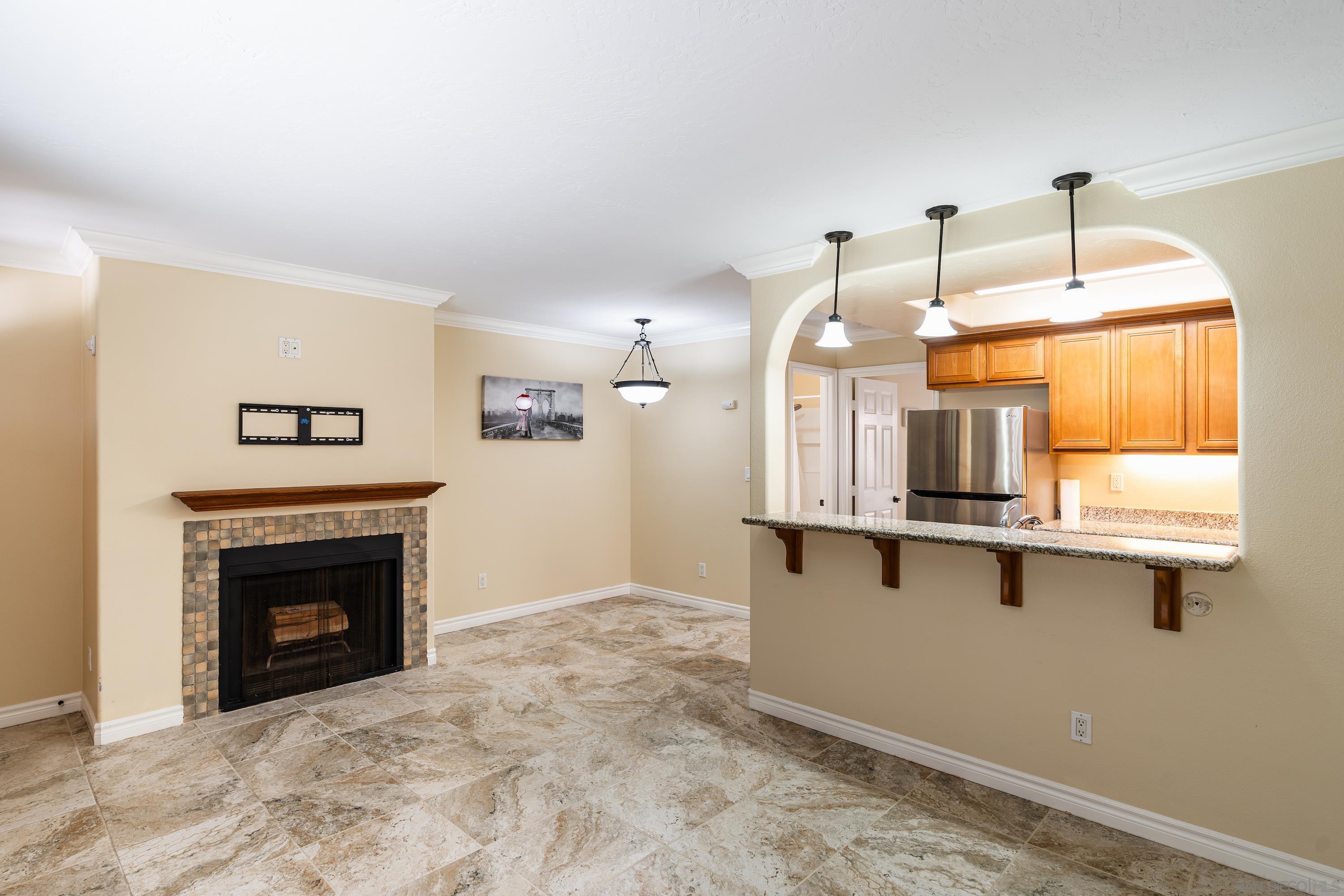 Detail Gallery Image 2 of 25 For 4212  48th  #2,  San Diego,  CA 92115 - 1 Beds | 1 Baths