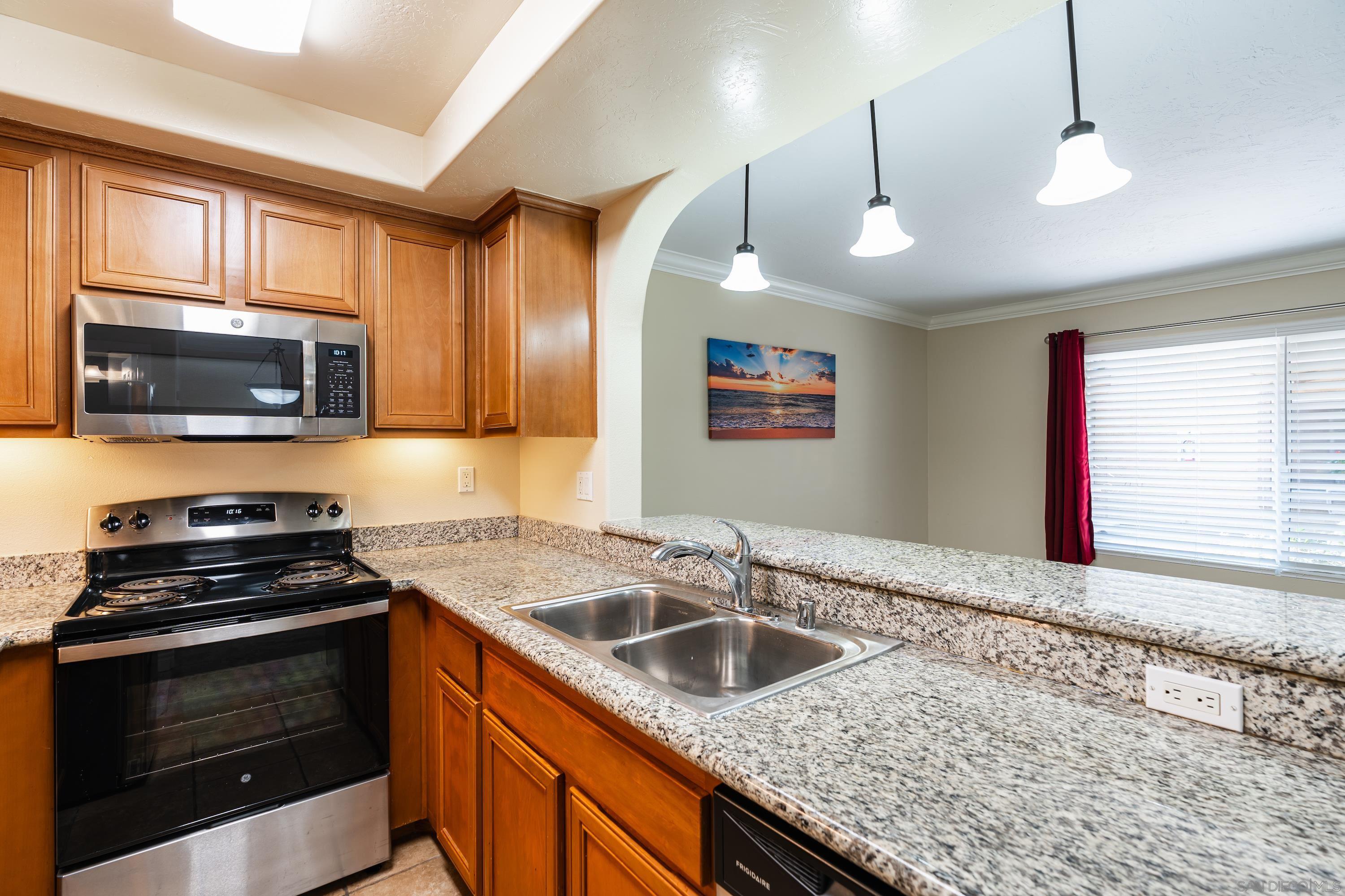 Detail Gallery Image 11 of 28 For 4212  48th  #2,  San Diego,  CA 92115 - 1 Beds | 1 Baths