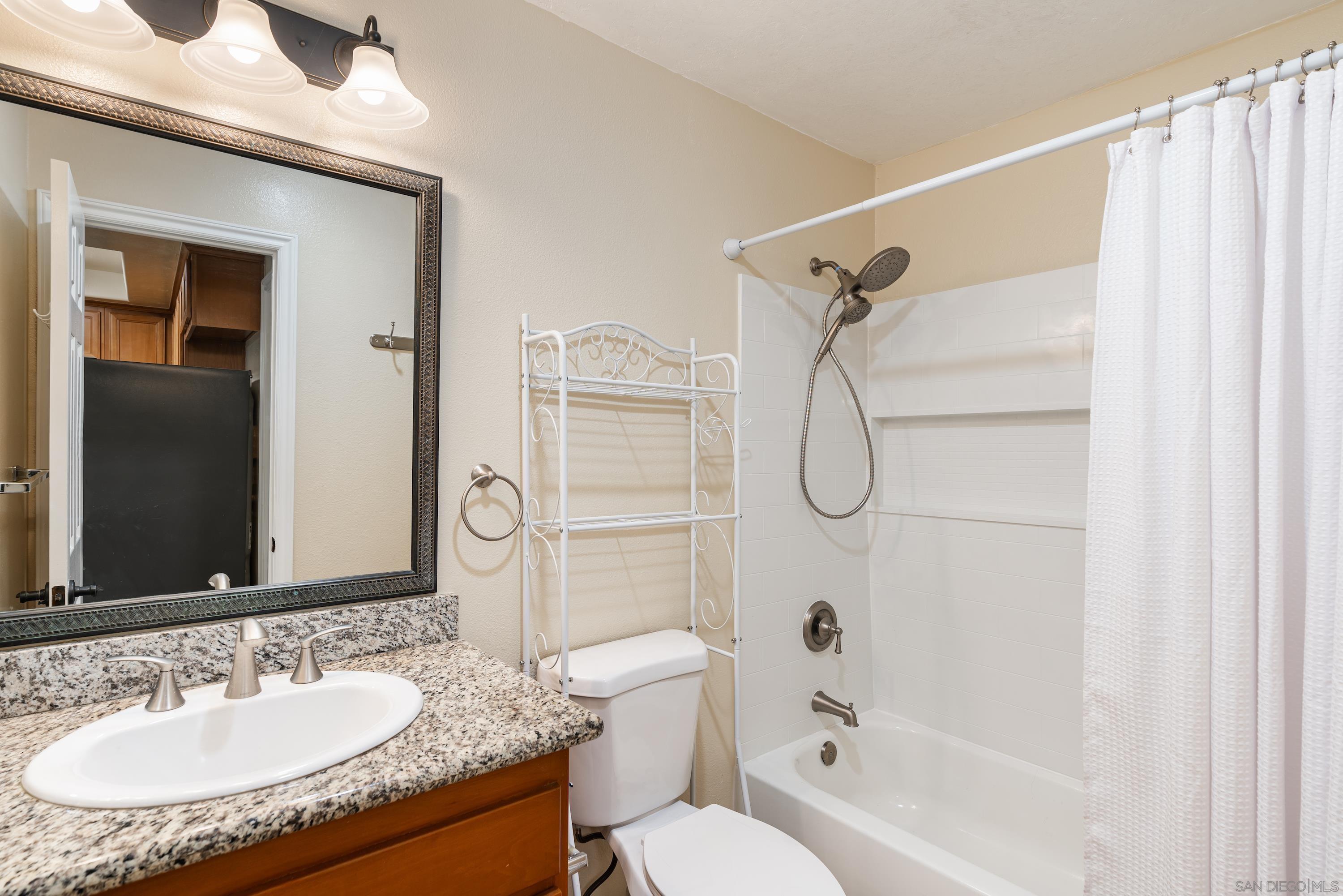Detail Gallery Image 14 of 25 For 4212  48th  #2,  San Diego,  CA 92115 - 1 Beds | 1 Baths