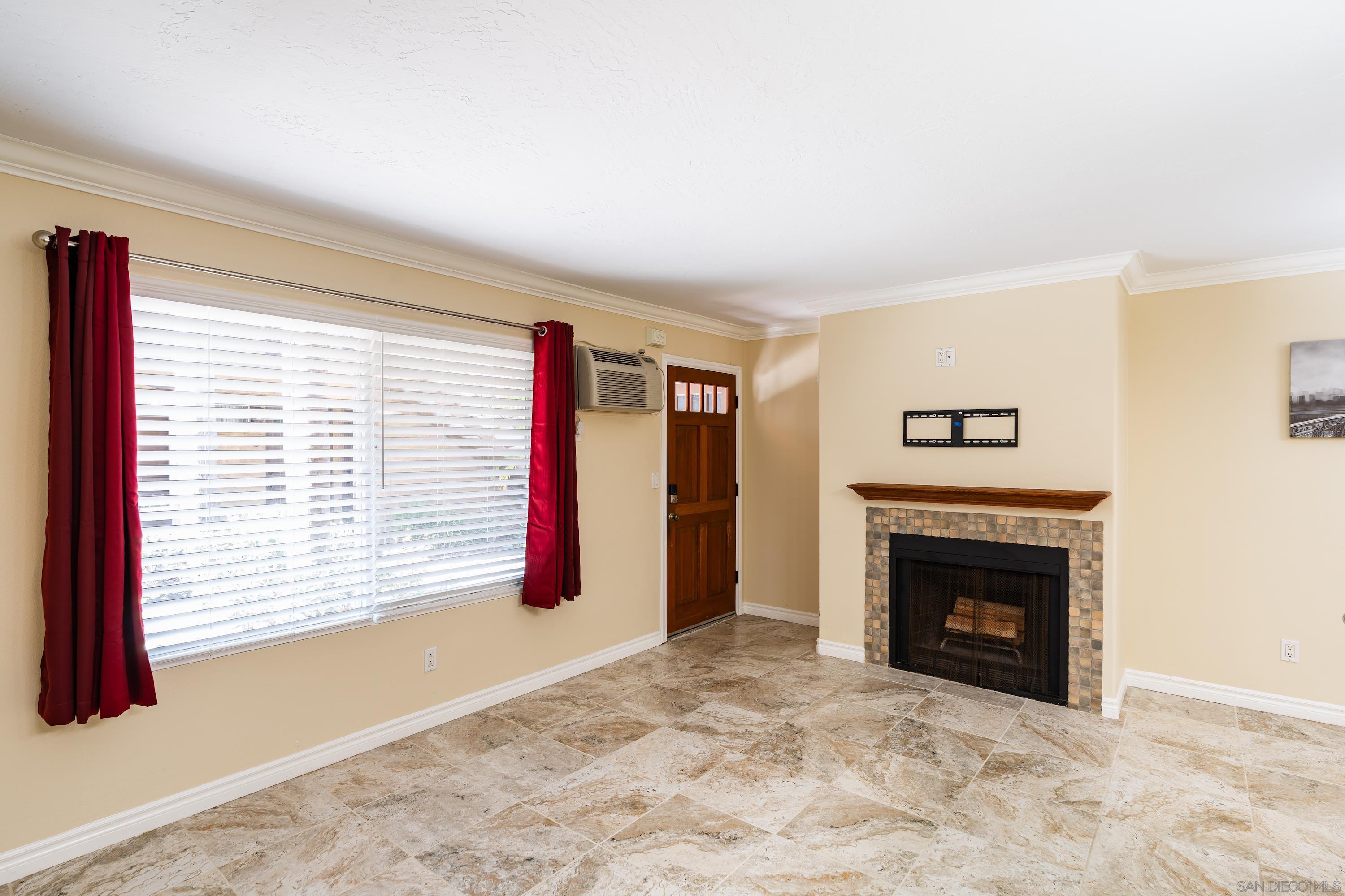 Detail Gallery Image 6 of 28 For 4212  48th  #2,  San Diego,  CA 92115 - 1 Beds | 1 Baths