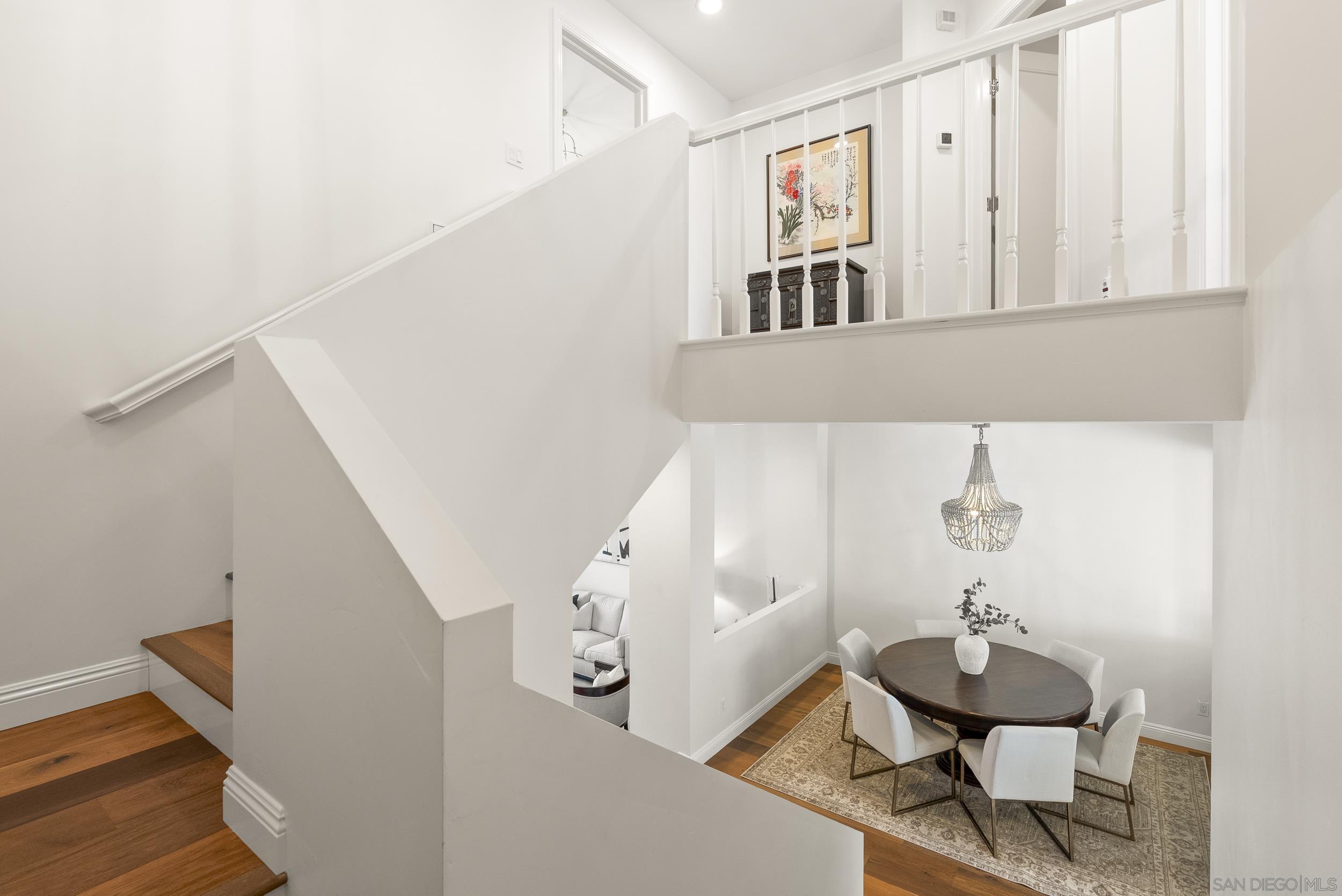 Detail Gallery Image 20 of 41 For 5143  Renaissance Ave  #B,  San Diego,  CA 92122 - 2 Beds | 2/1 Baths