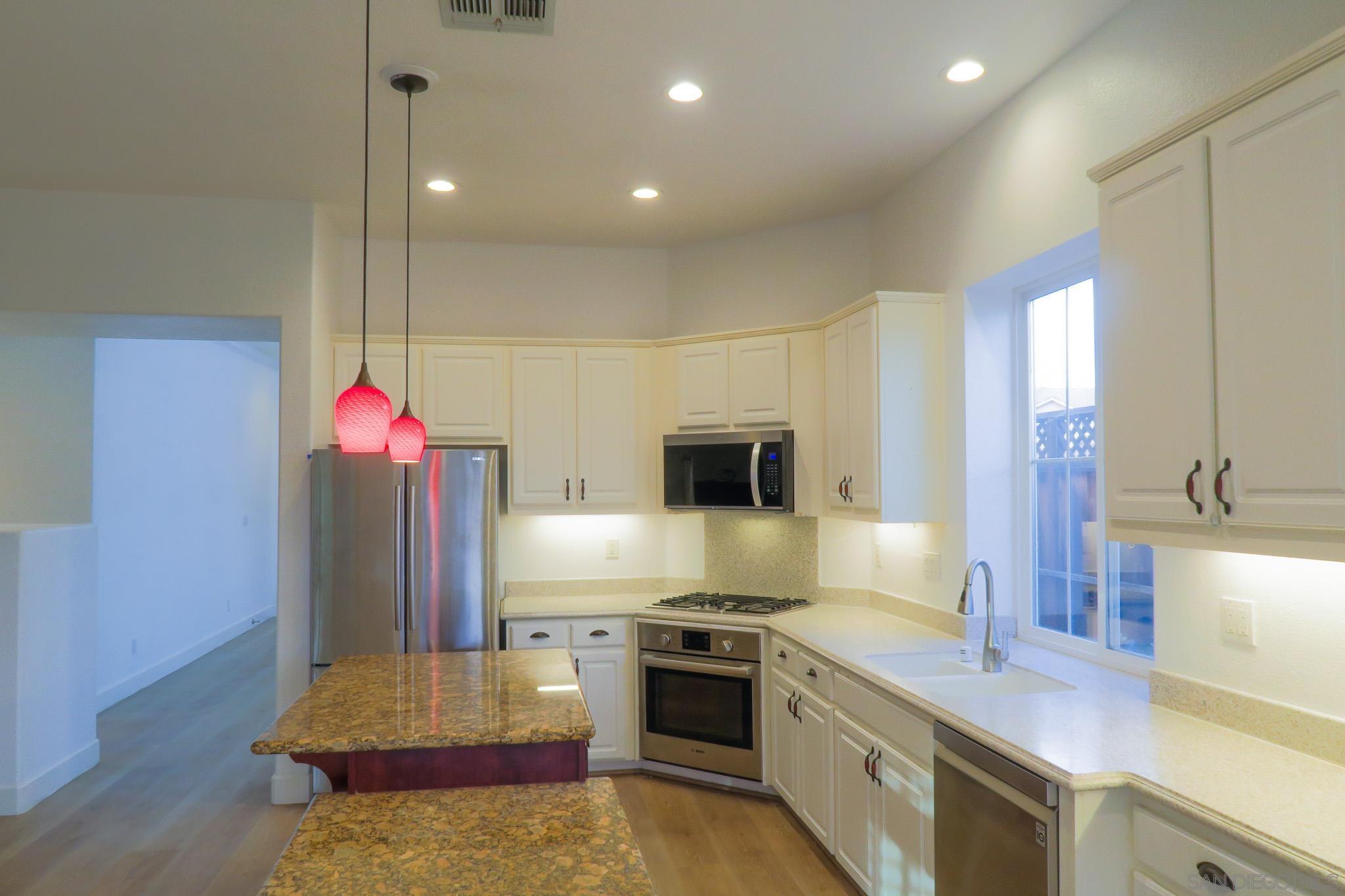 Detail Gallery Image 11 of 33 For 1220  Exeter Way, Brentwood,  CA 94513 - 3 Beds | 2 Baths