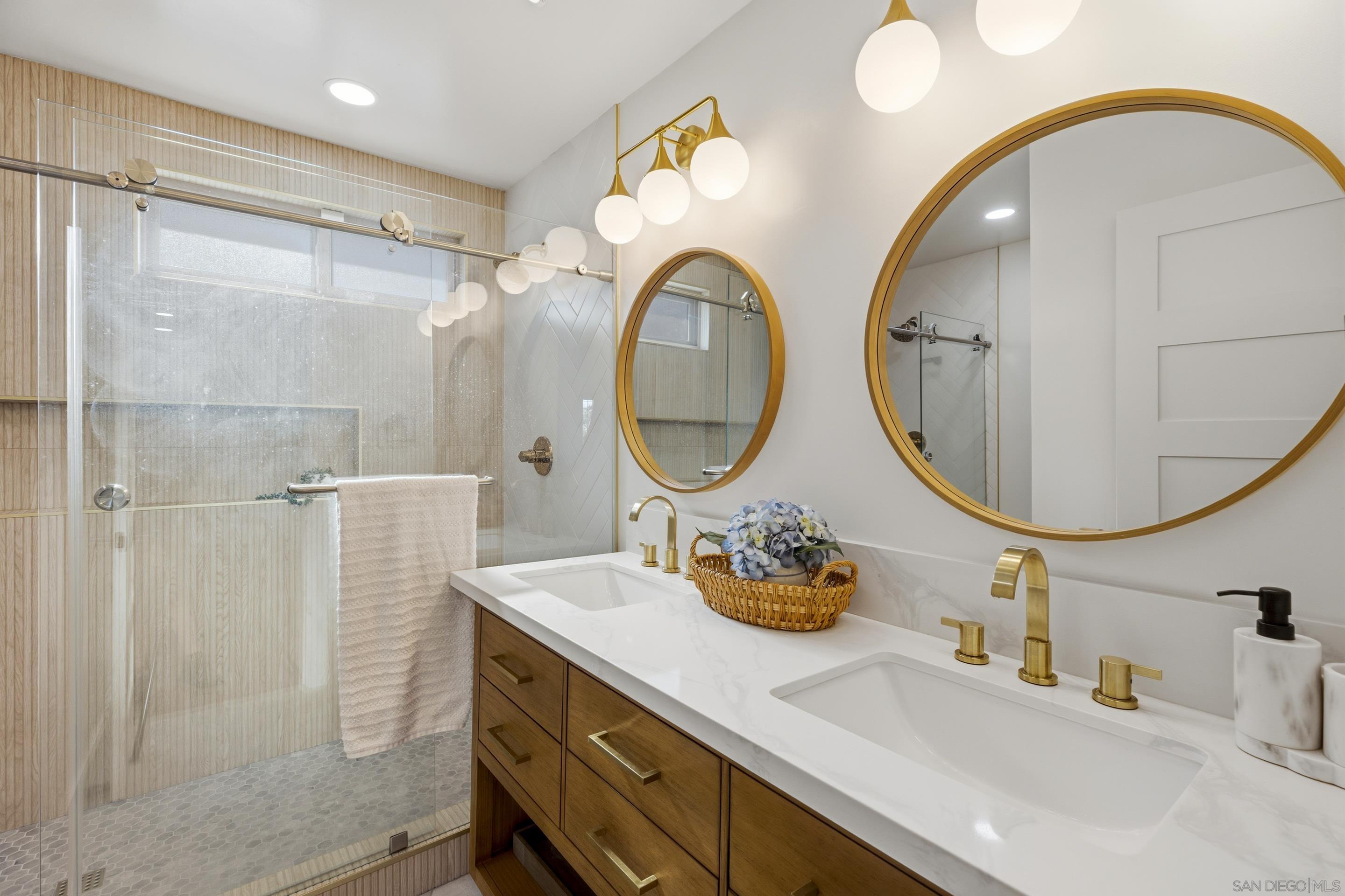 Detail Gallery Image 20 of 33 For 4716  Murat Pl, San Diego,  CA 92117 - 4 Beds | 3 Baths