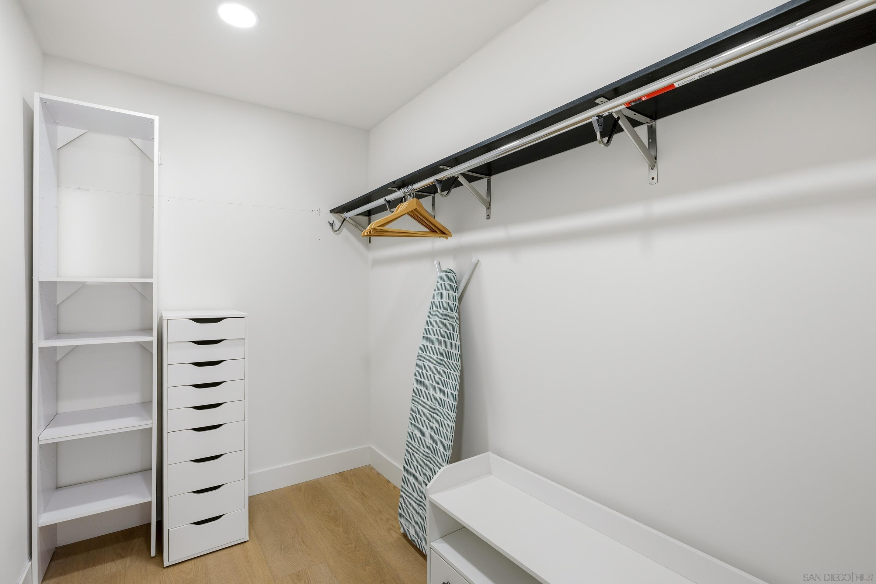 Detail Gallery Image 23 of 33 For 4716  Murat Pl, San Diego,  CA 92117 - 4 Beds | 3 Baths