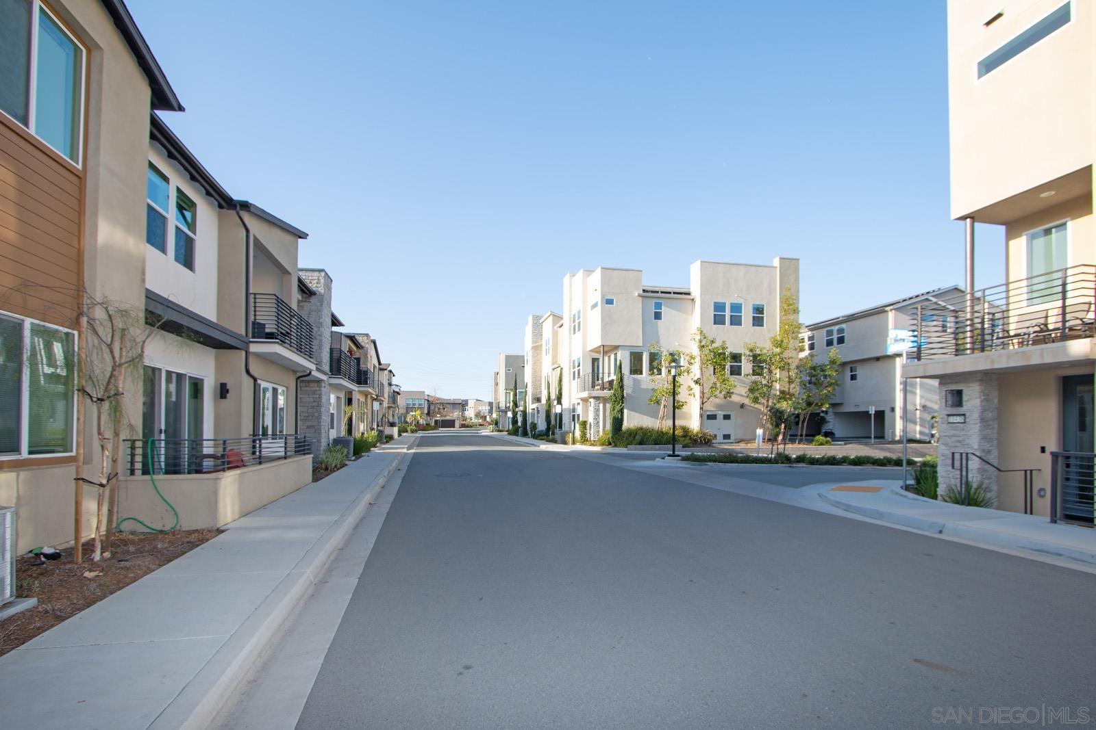 Detail Gallery Image 30 of 37 For 10475  Galen Way, San Diego,  CA 92126 - 3 Beds | 2 Baths