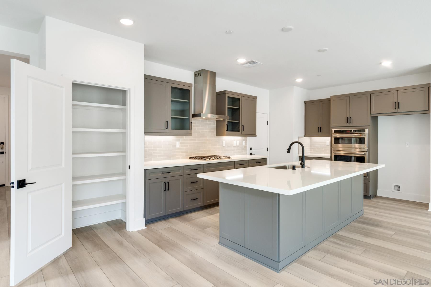 Detail Gallery Image 12 of 25 For 703  Meadowood St Lot 327  #LOT 327,  Fallbrook,  CA 92028 - 4 Beds | 3 Baths