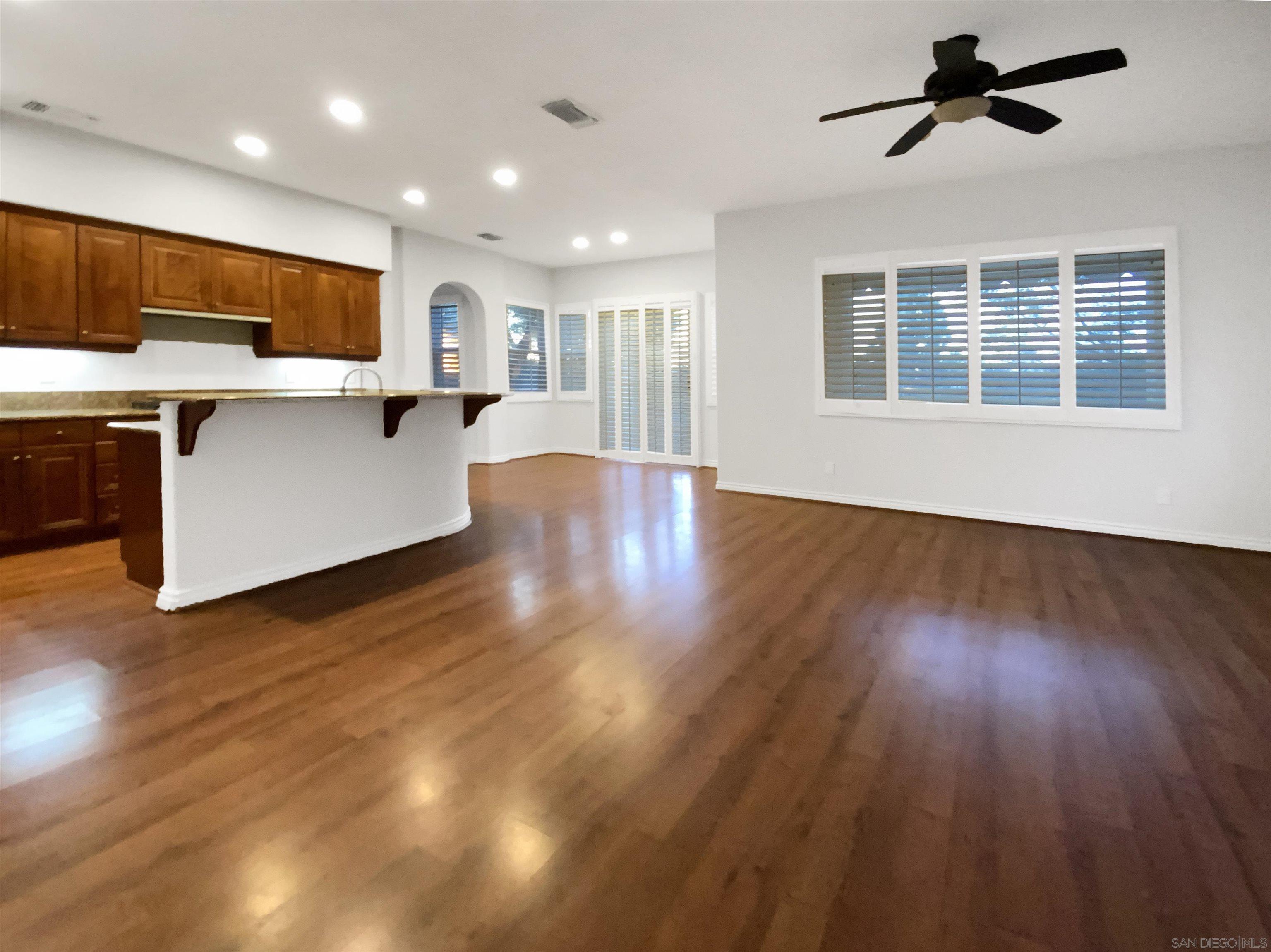 Detail Gallery Image 12 of 54 For 6263  Paseo Callado, Carlsbad,  CA 92009 - 3 Beds | 4/1 Baths