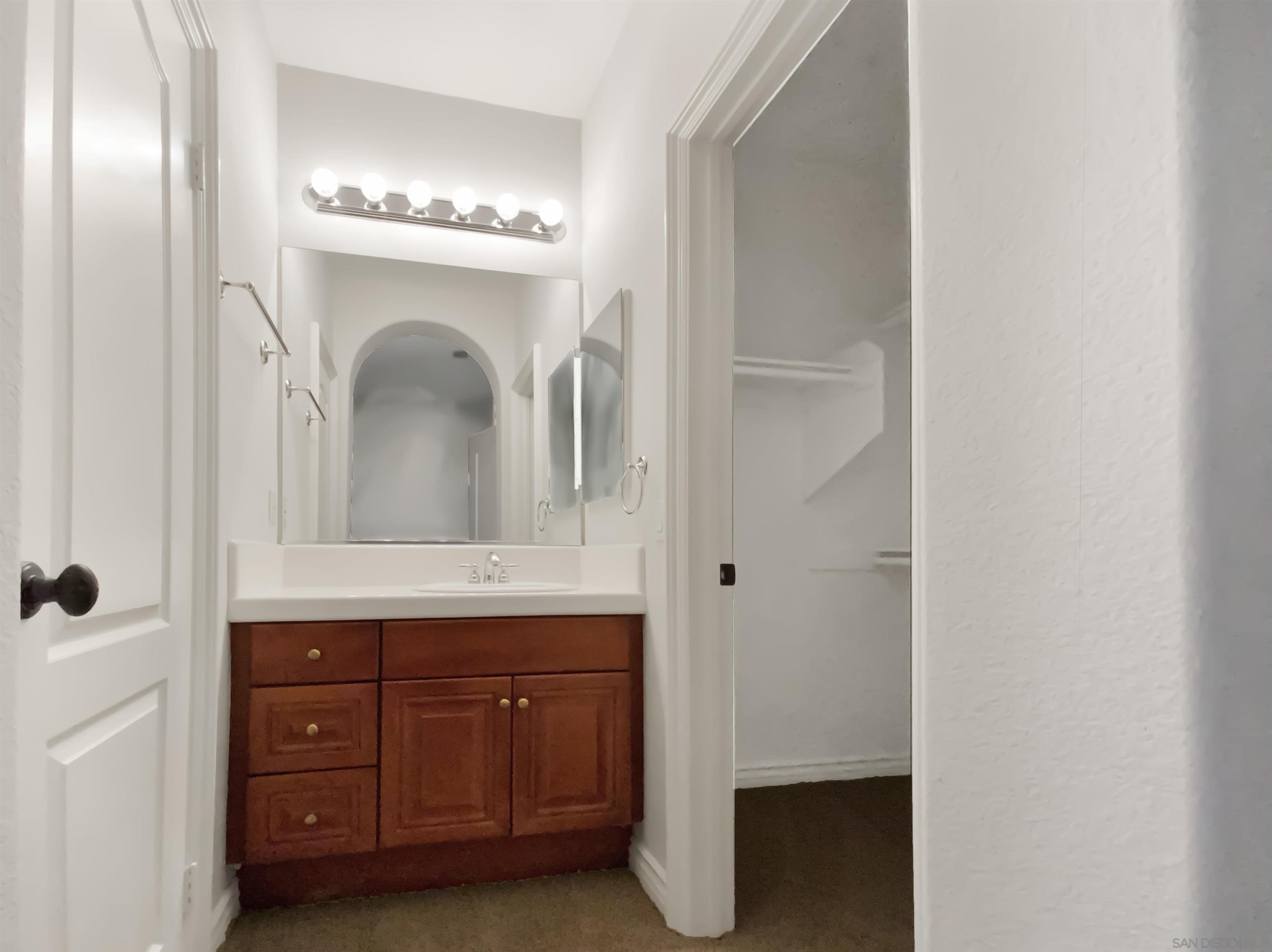 Detail Gallery Image 13 of 60 For 6263  Paseo Callado, Carlsbad,  CA 92009 - 3 Beds | 4/1 Baths