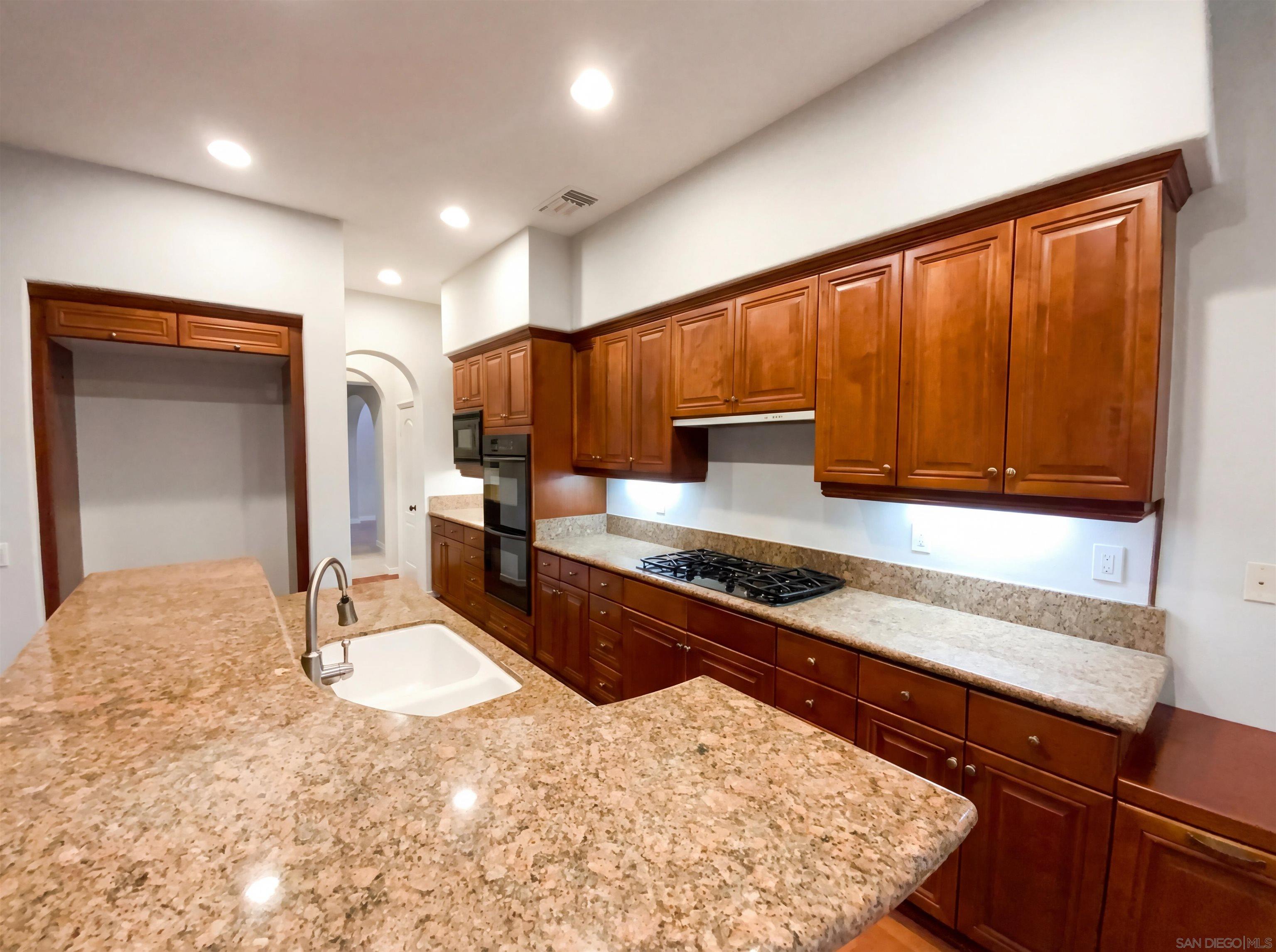 Detail Gallery Image 34 of 60 For 6263  Paseo Callado, Carlsbad,  CA 92009 - 3 Beds | 4/1 Baths