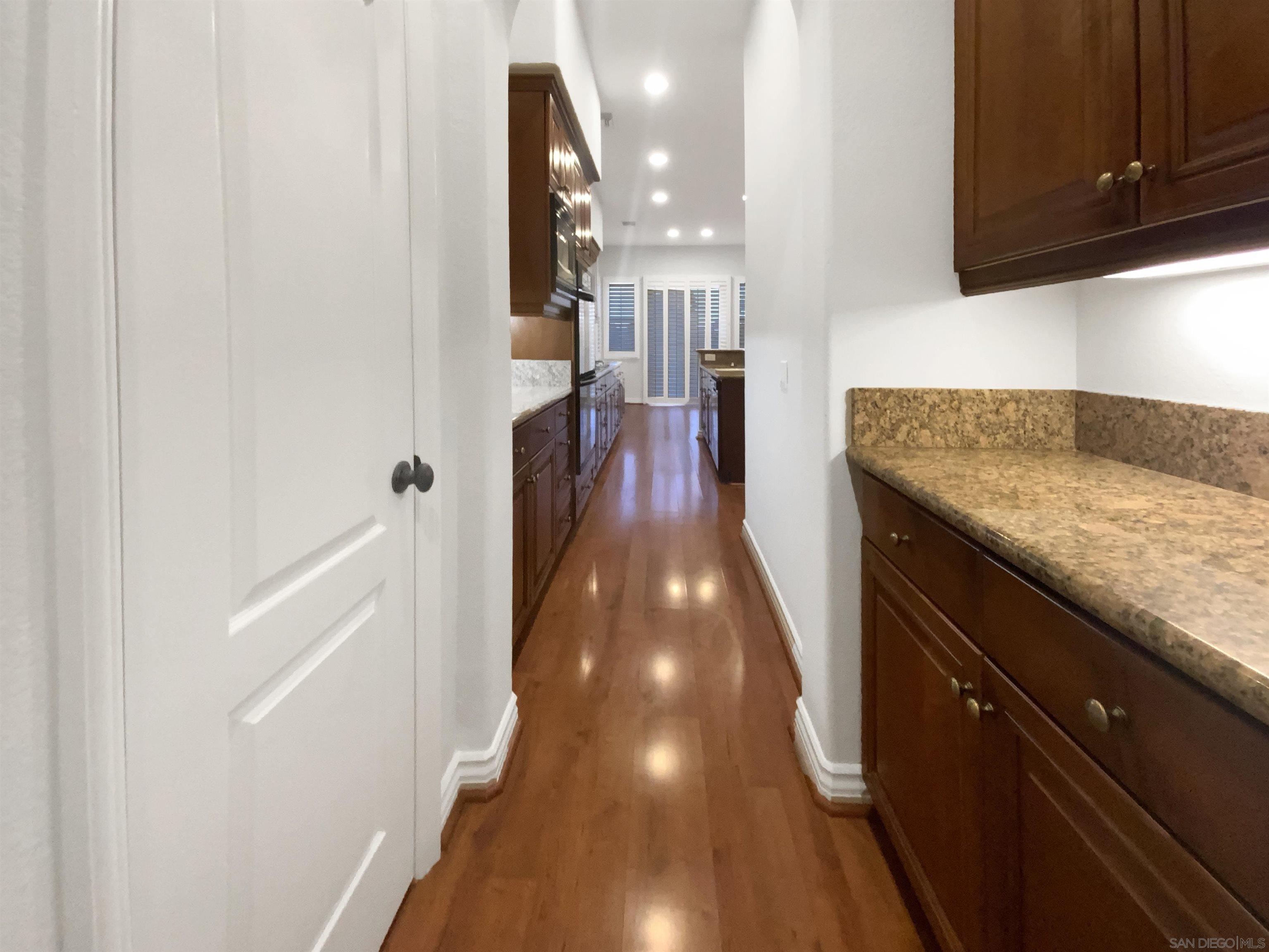 Detail Gallery Image 6 of 60 For 6263  Paseo Callado, Carlsbad,  CA 92009 - 3 Beds | 4/1 Baths