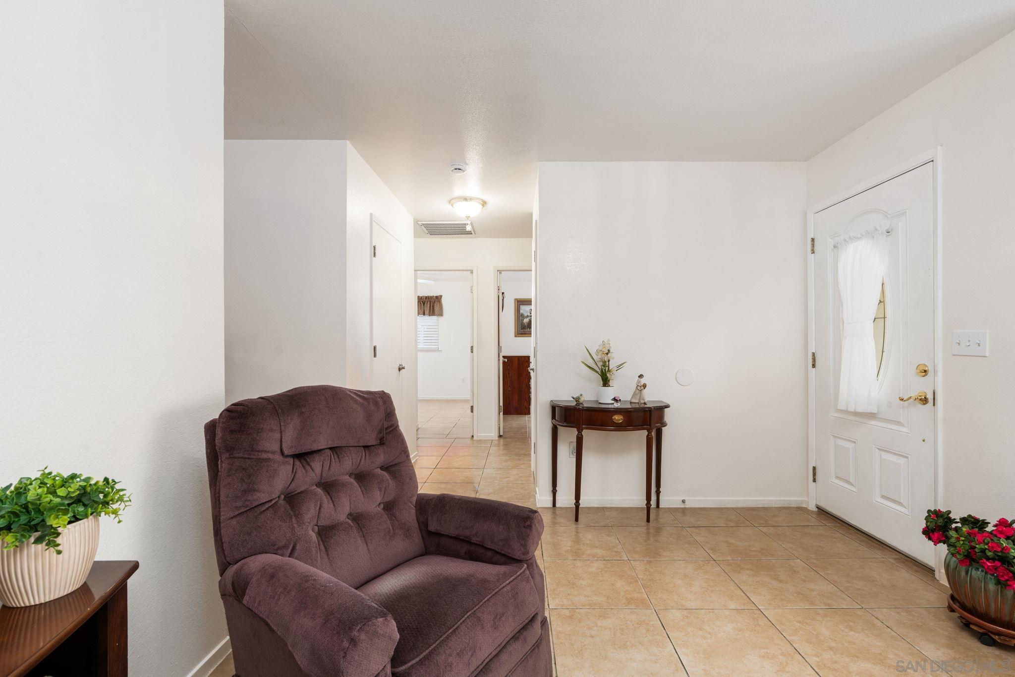 Detail Gallery Image 11 of 34 For 23663  Las Palmas Ave, Madera,  CA 93637 - 3 Beds | 2 Baths