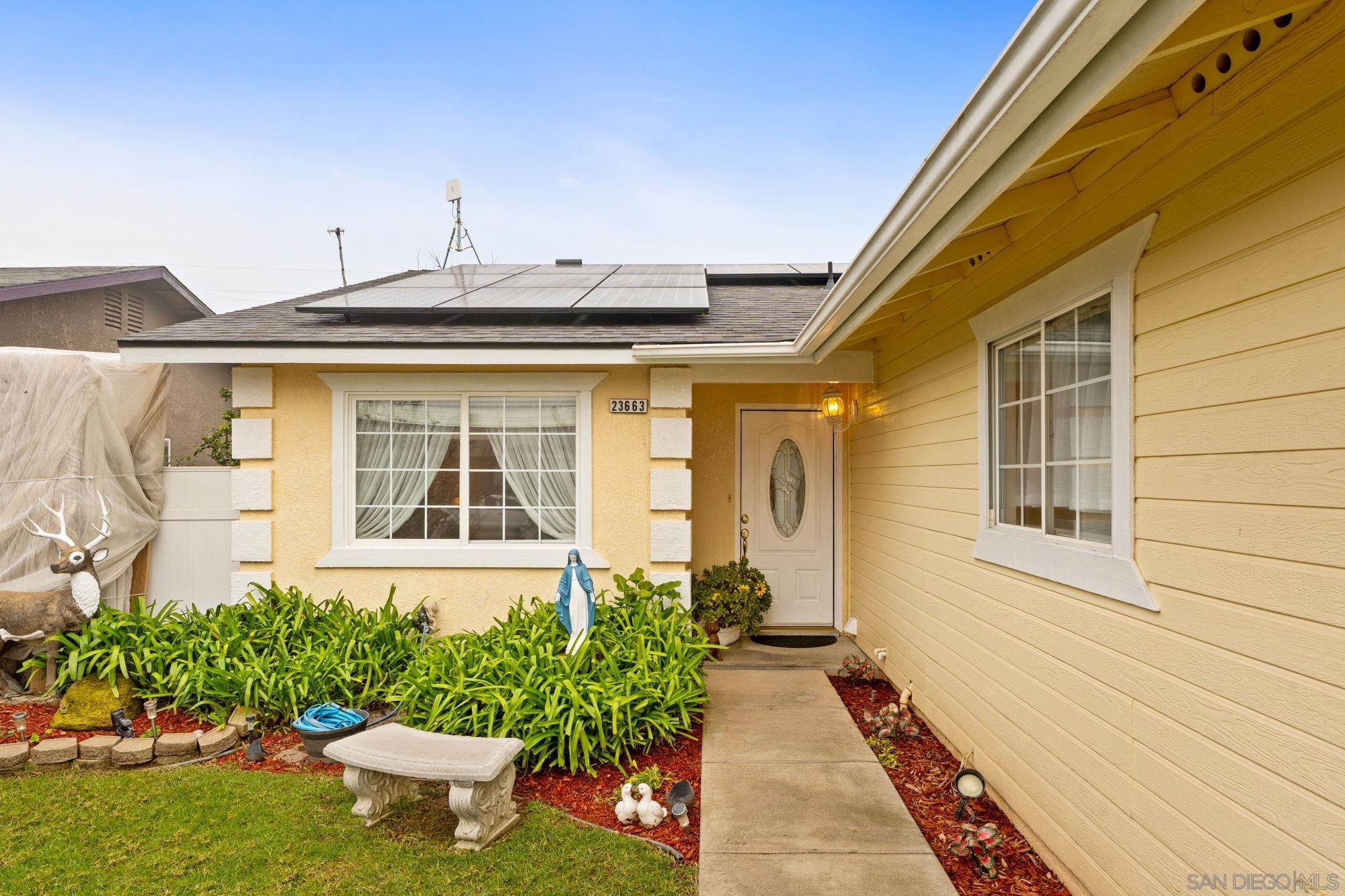 Detail Gallery Image 5 of 34 For 23663  Las Palmas Ave, Madera,  CA 93637 - 3 Beds | 2 Baths