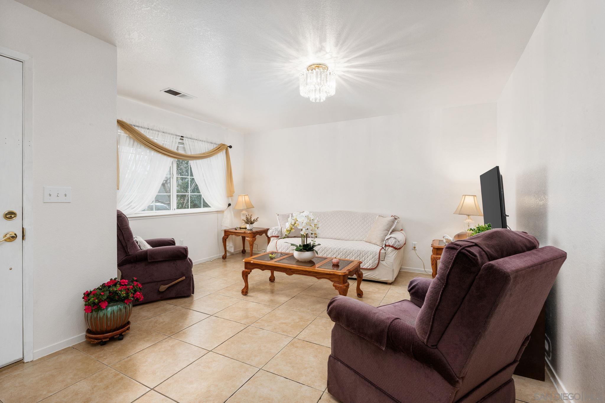 Detail Gallery Image 10 of 34 For 23663  Las Palmas Ave, Madera,  CA 93637 - 3 Beds | 2 Baths