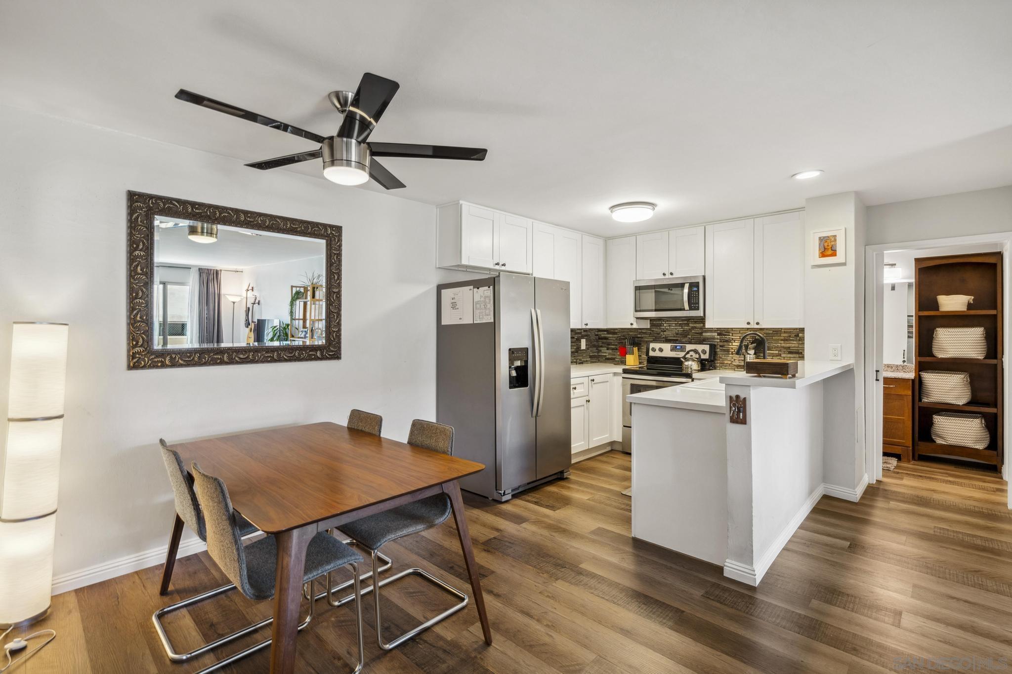 Front Image Thumbnail for SD260002606