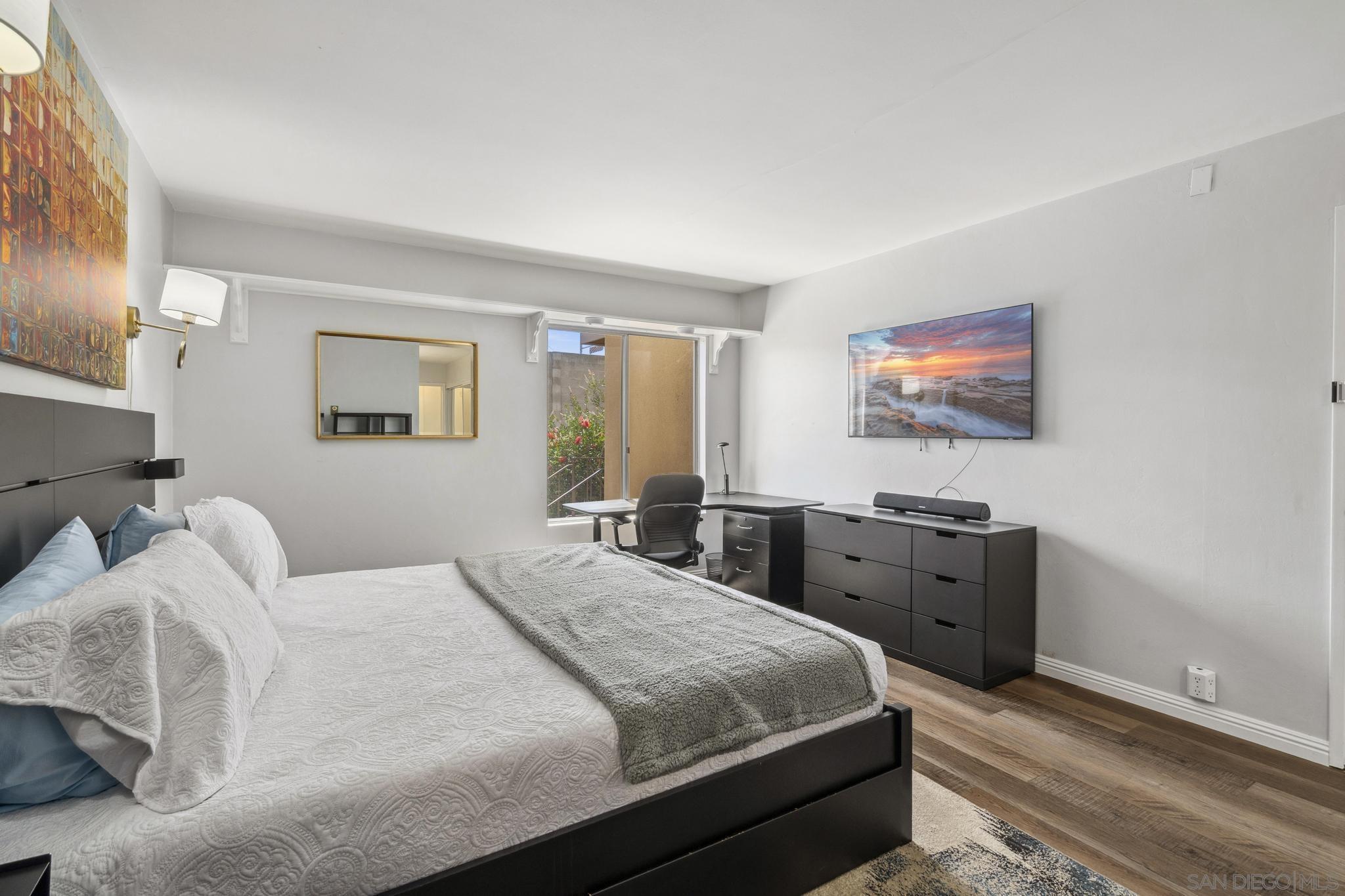 Detail Gallery Image 16 of 48 For 4600  Lamont St  #4-103,  San Diego,  CA 92109 - 2 Beds | 2 Baths