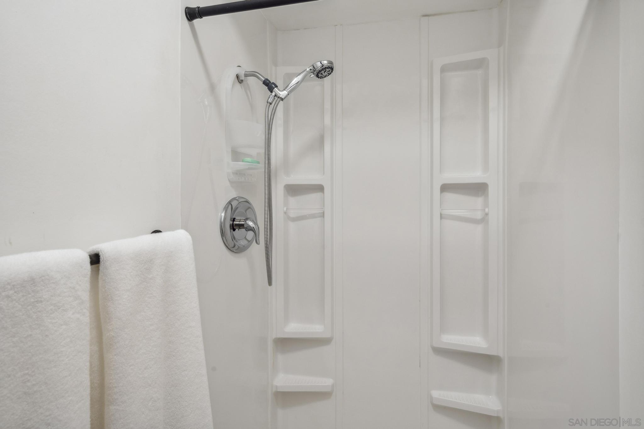 Detail Gallery Image 21 of 48 For 4600  Lamont St  #4-103,  San Diego,  CA 92109 - 2 Beds | 2 Baths