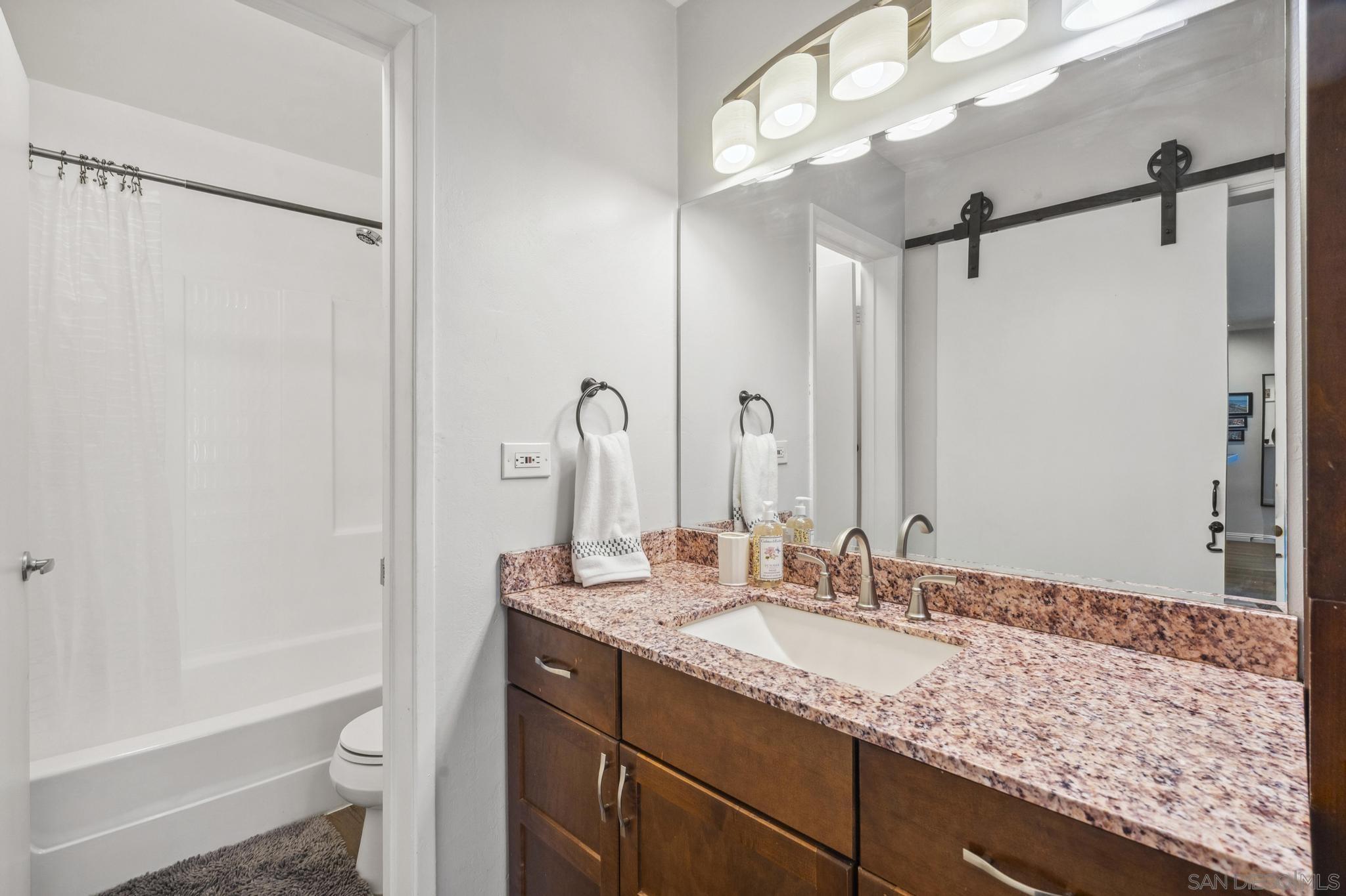 Detail Gallery Image 26 of 48 For 4600  Lamont St  #4-103,  San Diego,  CA 92109 - 2 Beds | 2 Baths