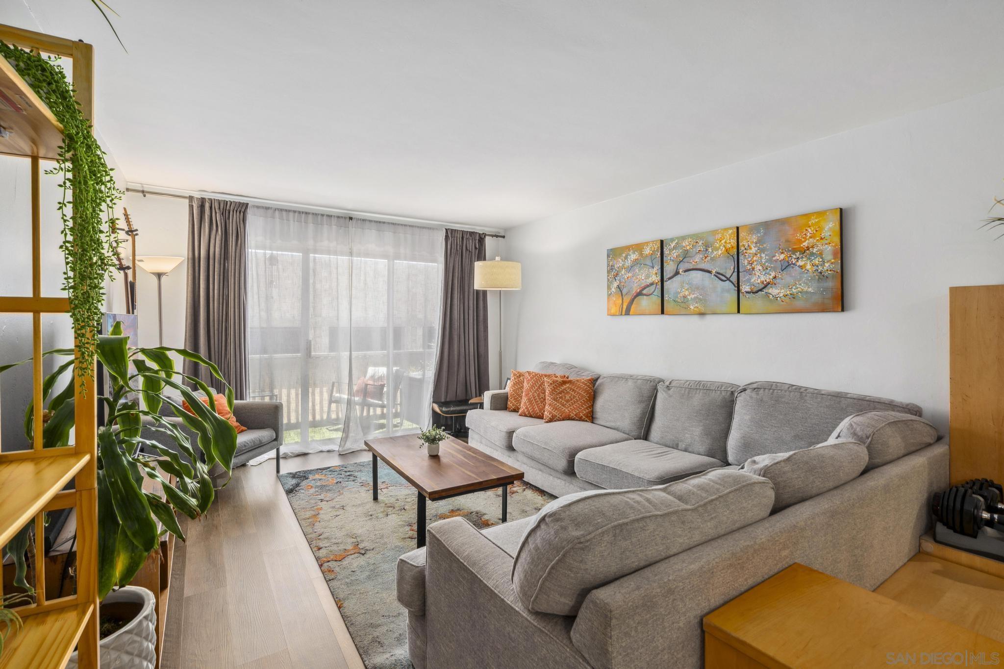 Detail Gallery Image 4 of 48 For 4600  Lamont St  #4-103,  San Diego,  CA 92109 - 2 Beds | 2 Baths