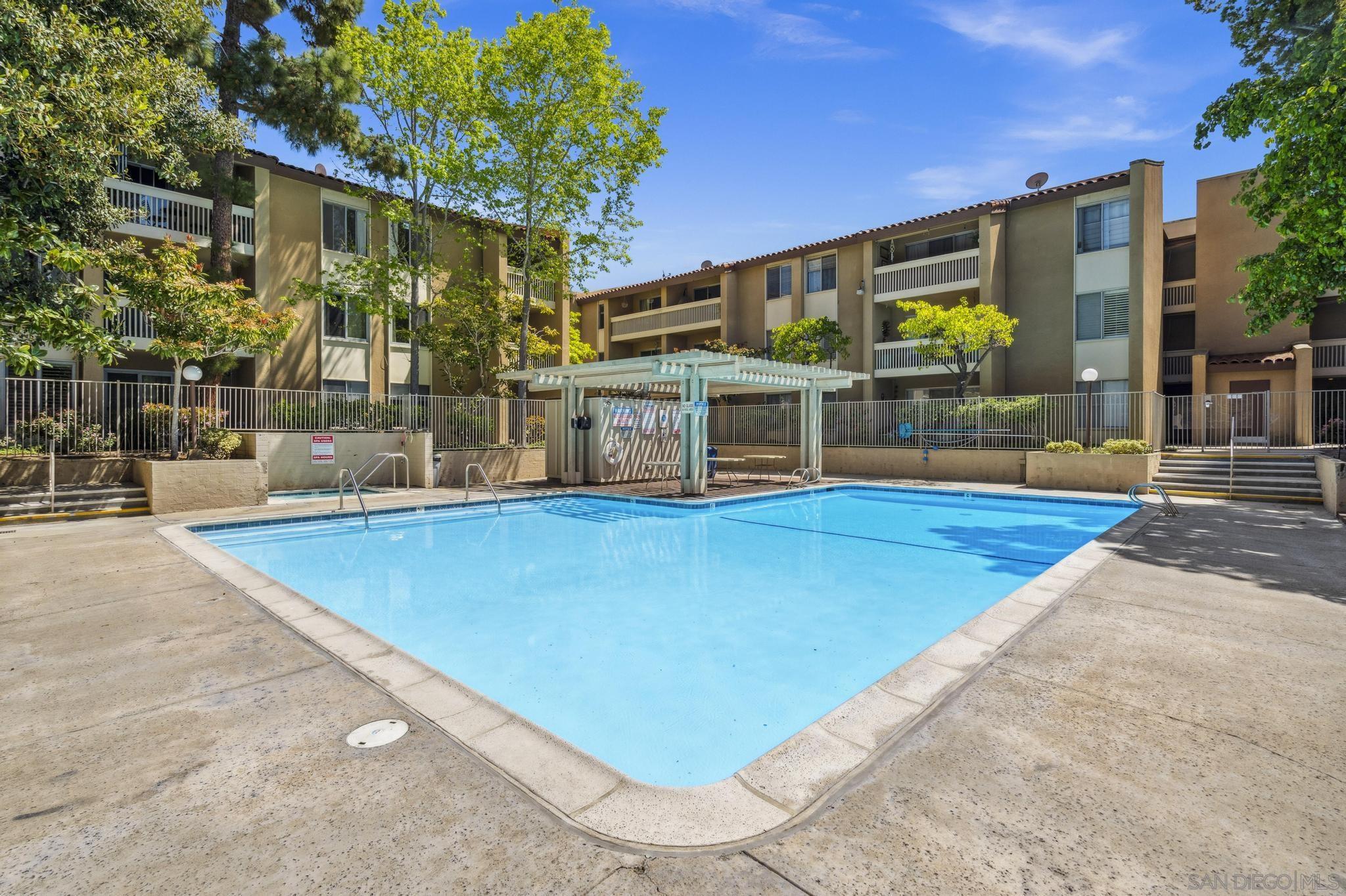 Detail Gallery Image 32 of 48 For 4600  Lamont St  #4-103,  San Diego,  CA 92109 - 2 Beds | 2 Baths