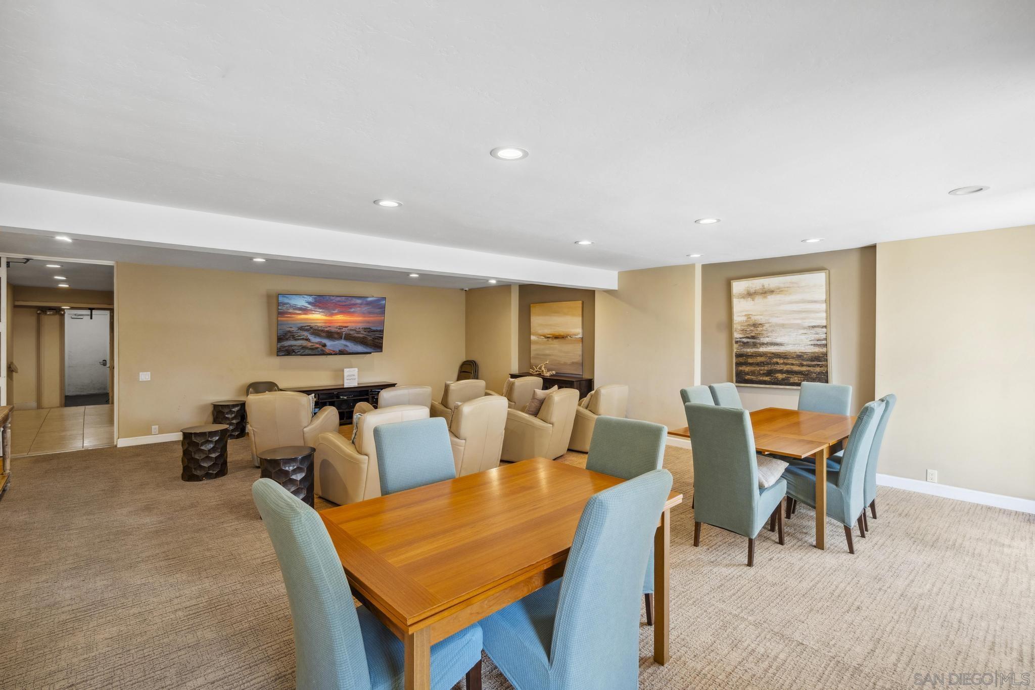 Detail Gallery Image 40 of 48 For 4600  Lamont St  #4-103,  San Diego,  CA 92109 - 2 Beds | 2 Baths