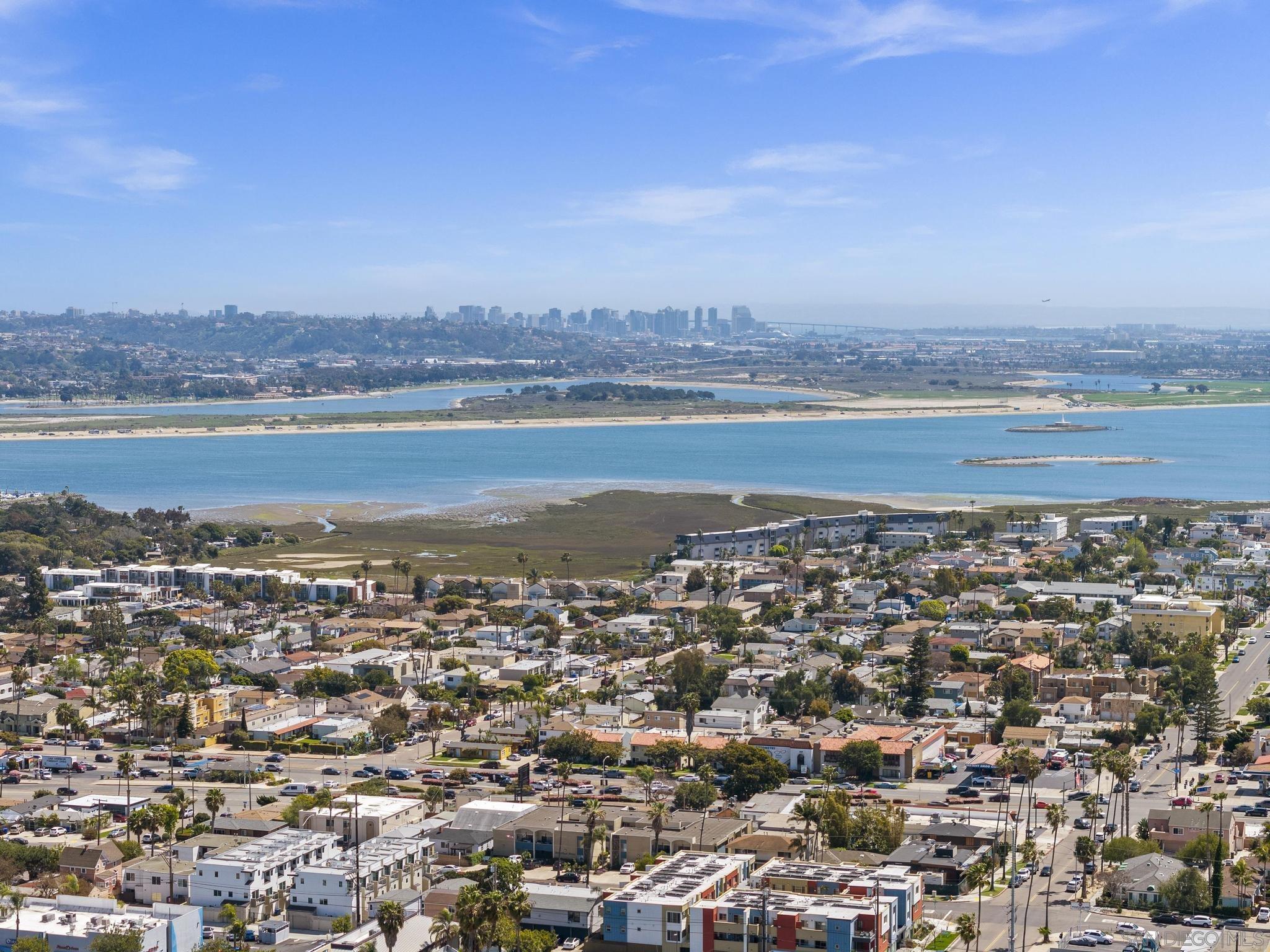 Detail Gallery Image 45 of 48 For 4600  Lamont St  #4-103,  San Diego,  CA 92109 - 2 Beds | 2 Baths