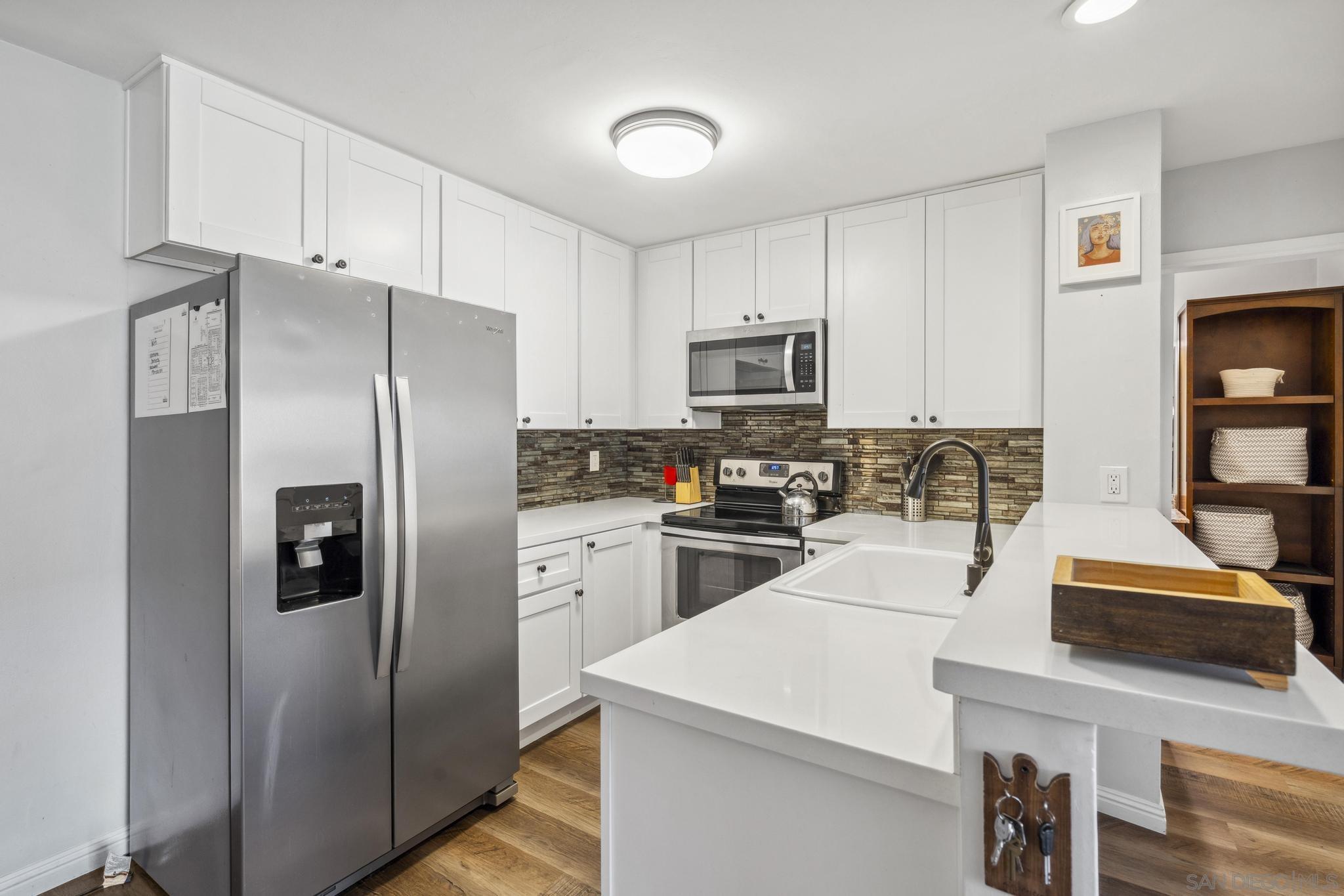 Detail Gallery Image 6 of 48 For 4600  Lamont St  #4-103,  San Diego,  CA 92109 - 2 Beds | 2 Baths