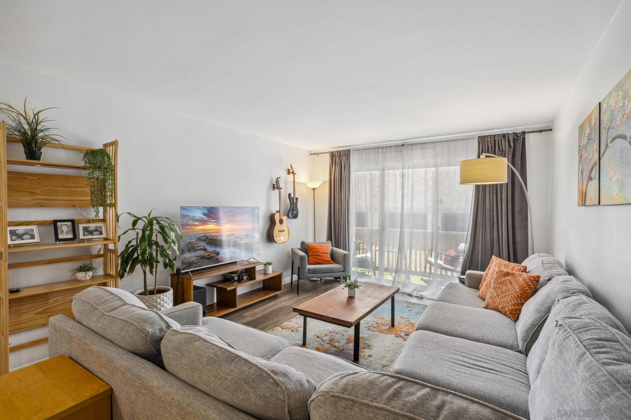 Detail Gallery Image 8 of 48 For 4600  Lamont St  #4-103,  San Diego,  CA 92109 - 2 Beds | 2 Baths