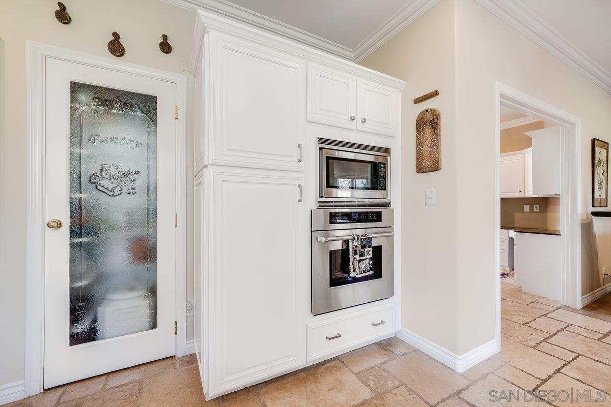 Detail Gallery Image 25 of 73 For 1  Saddle Creek Rd, Fallbrook,  CA 92028 - 4 Beds | 3 Baths