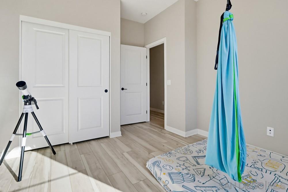 Detail Gallery Image 12 of 21 For 2080  Trevi Circle, Chula Vista,  CA 91913 - 4 Beds | 3 Baths