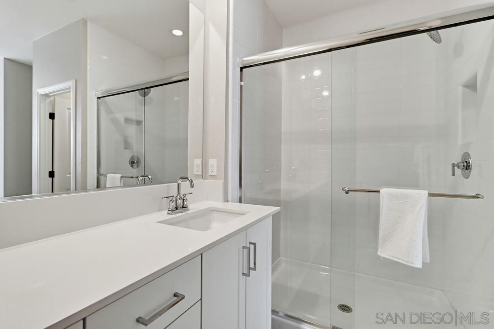 Detail Gallery Image 16 of 21 For 2080  Trevi Circle, Chula Vista,  CA 91913 - 4 Beds | 3 Baths