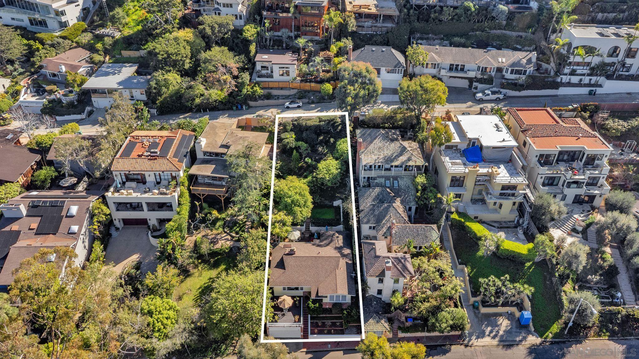 Detail Gallery Image 28 of 30 For 1617  Soledad Ave, La Jolla,  CA 92037 - 2 Beds | 2 Baths