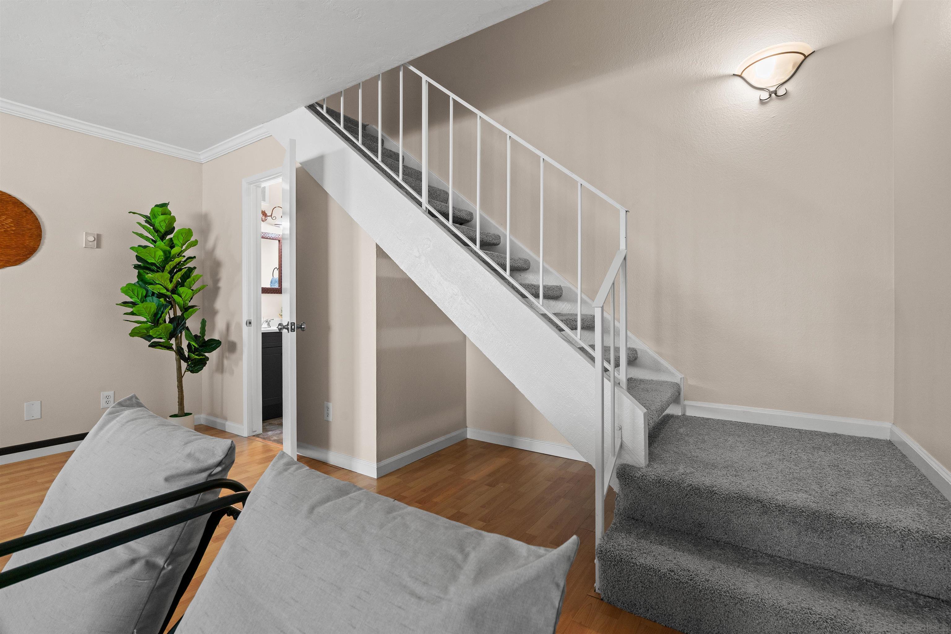 Detail Gallery Image 24 of 41 For 11052  via San Marco, San Diego,  CA 92129 - 2 Beds | 1/1 Baths