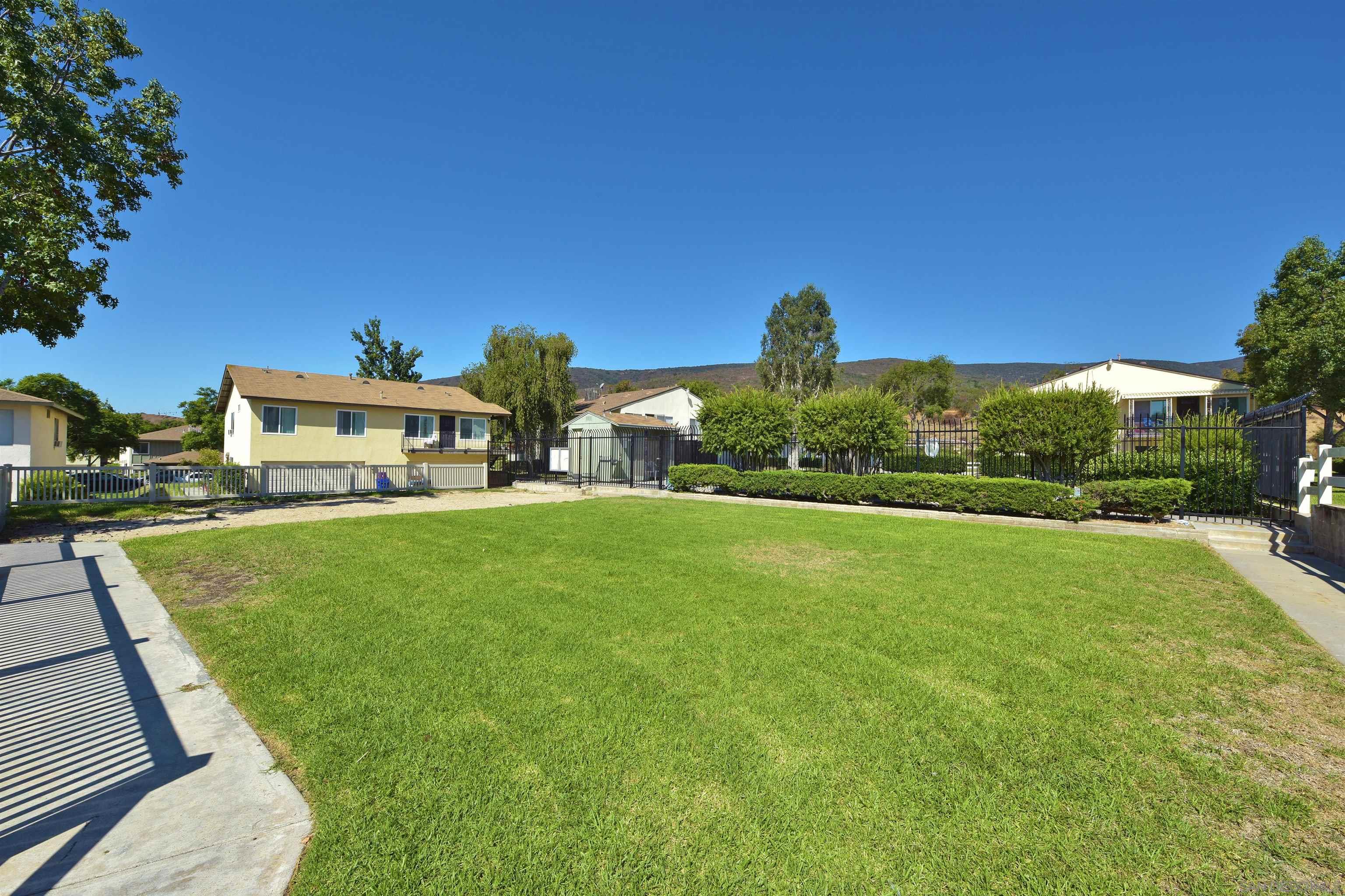 Detail Gallery Image 36 of 41 For 11052  via San Marco, San Diego,  CA 92129 - 2 Beds | 1/1 Baths