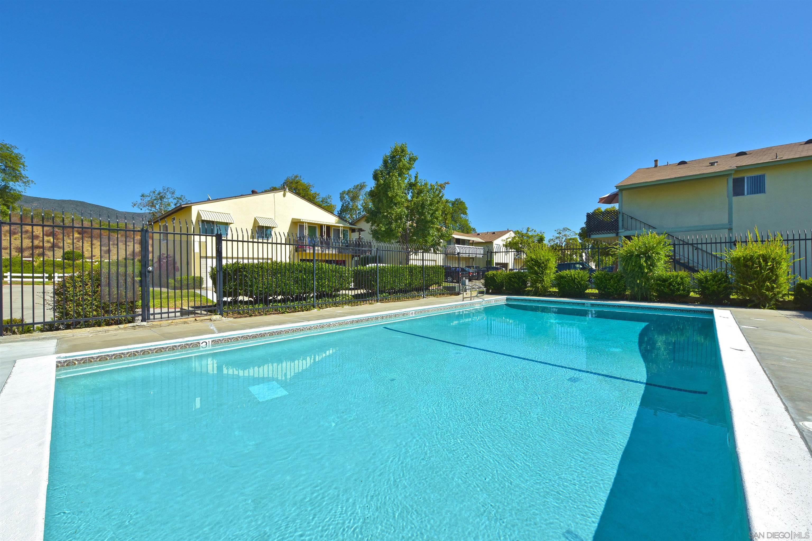 Detail Gallery Image 41 of 41 For 11052  via San Marco, San Diego,  CA 92129 - 2 Beds | 1/1 Baths