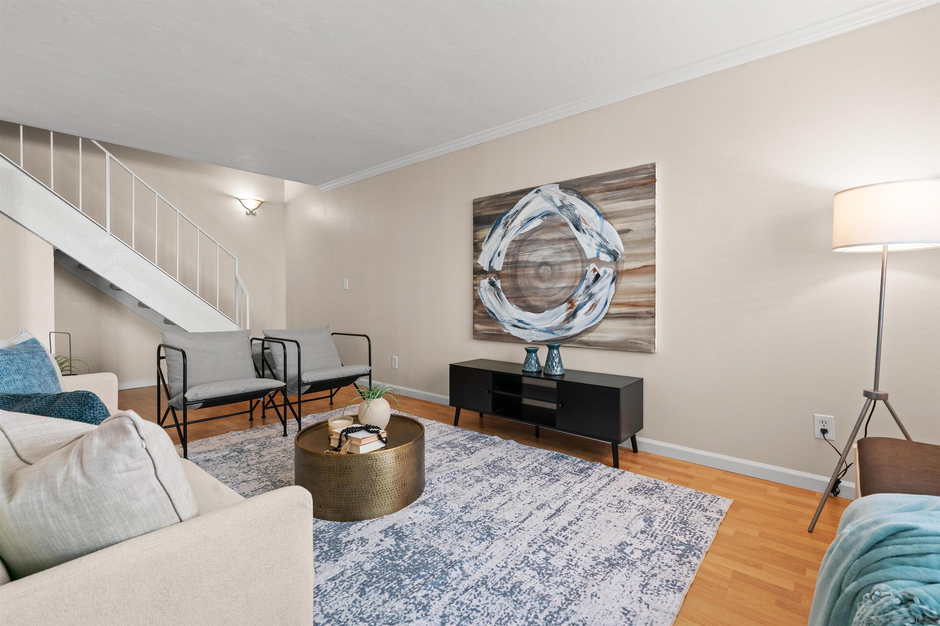 Detail Gallery Image 10 of 41 For 11052  via San Marco, San Diego,  CA 92129 - 2 Beds | 1/1 Baths