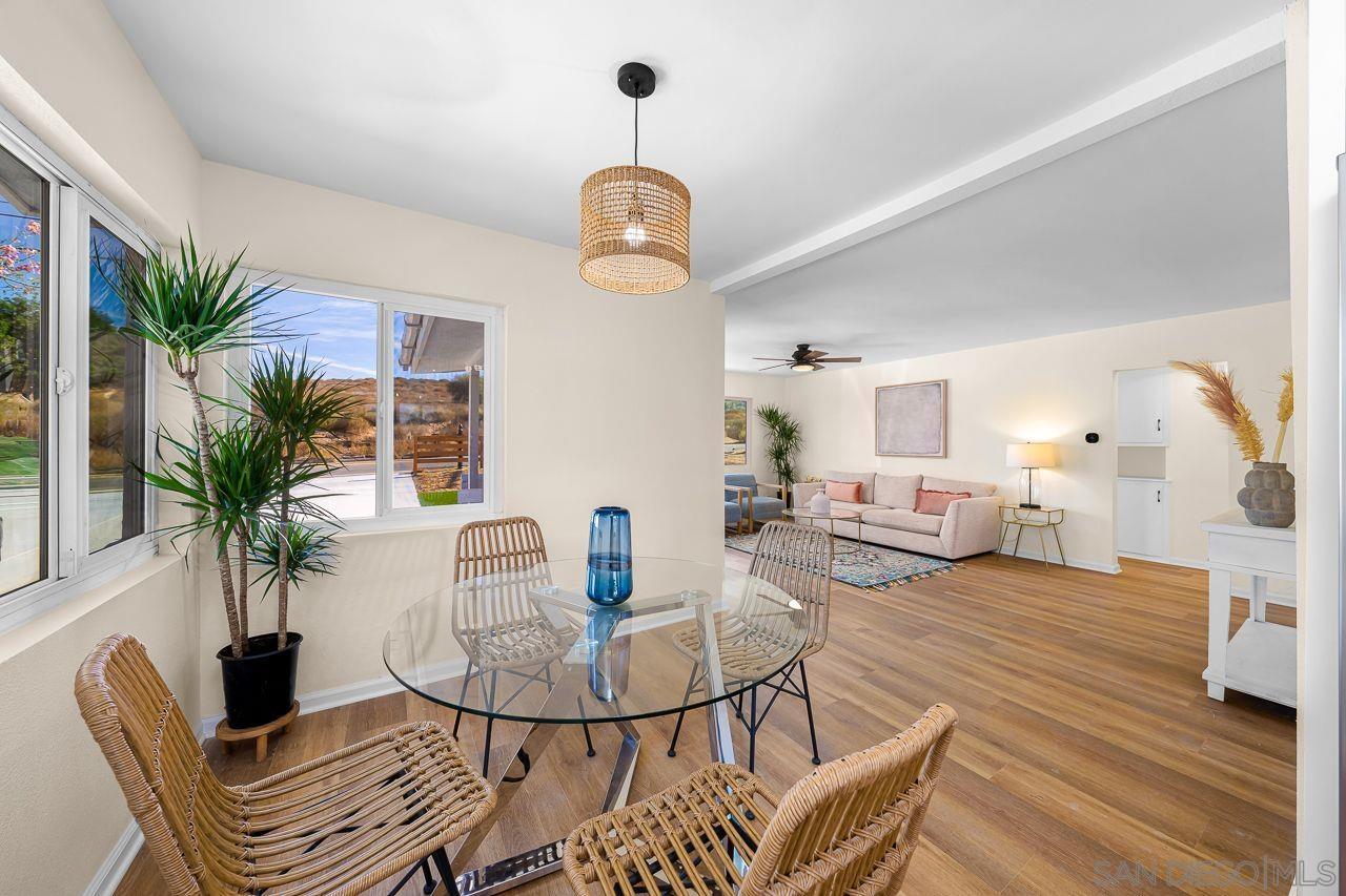 Detail Gallery Image 6 of 27 For 1225 S Citrus Ave, Escondido,  CA 92027 - 3 Beds | 2 Baths