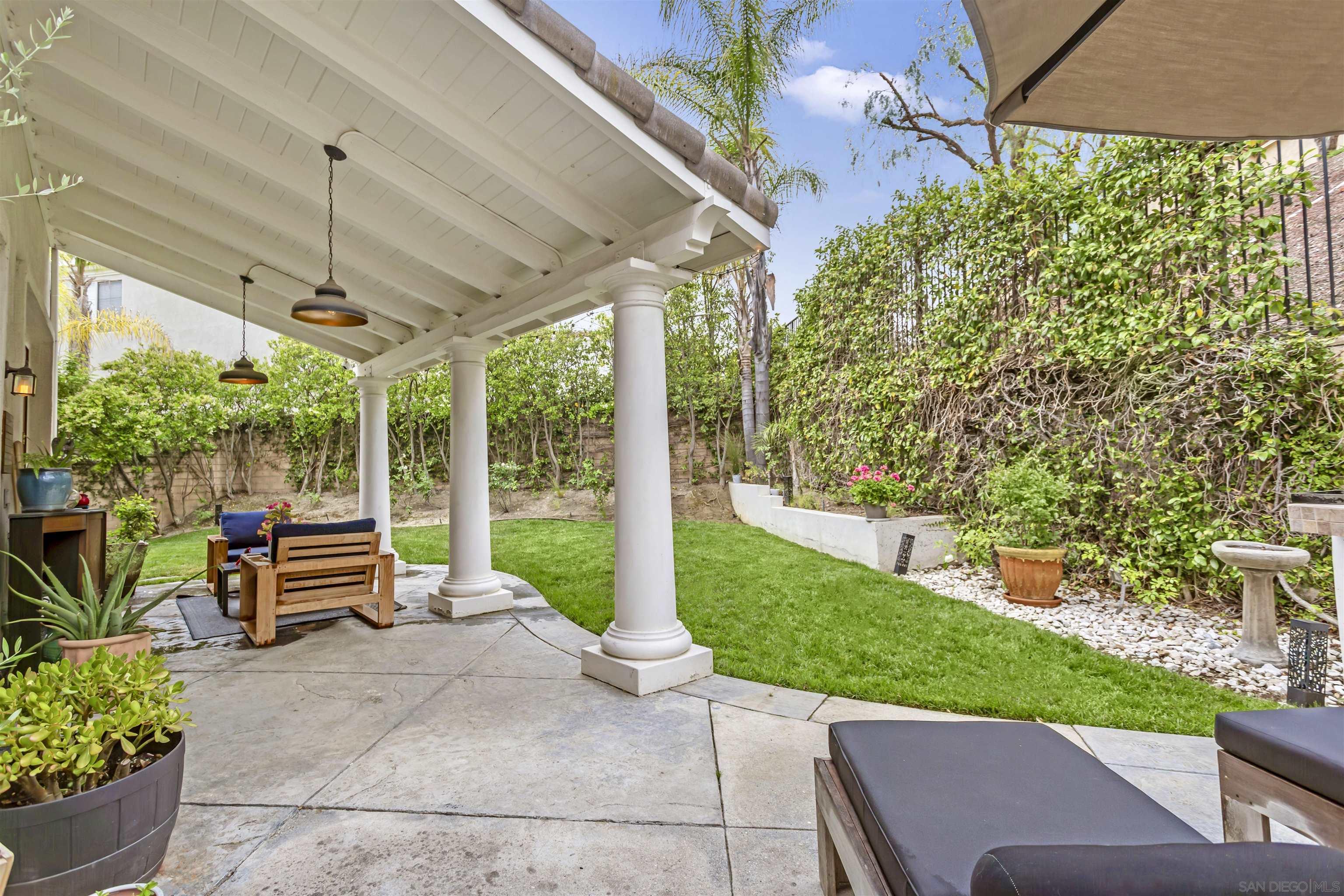 Detail Gallery Image 14 of 25 For 4229  via Mira Monte, Agoura Hills,  CA 91301 - 3 Beds | 2/1 Baths