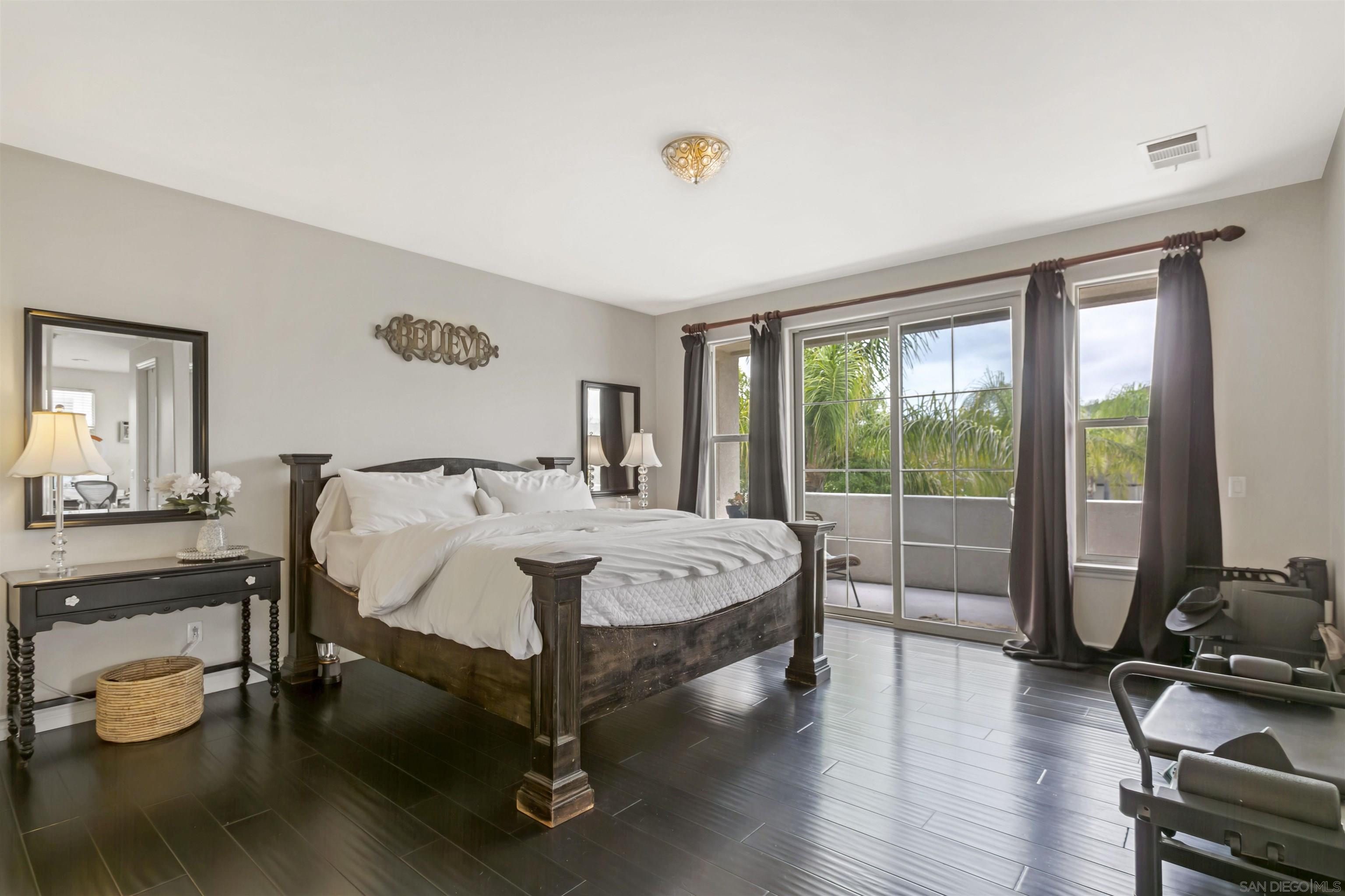 Detail Gallery Image 19 of 25 For 4229  via Mira Monte, Agoura Hills,  CA 91301 - 3 Beds | 2/1 Baths