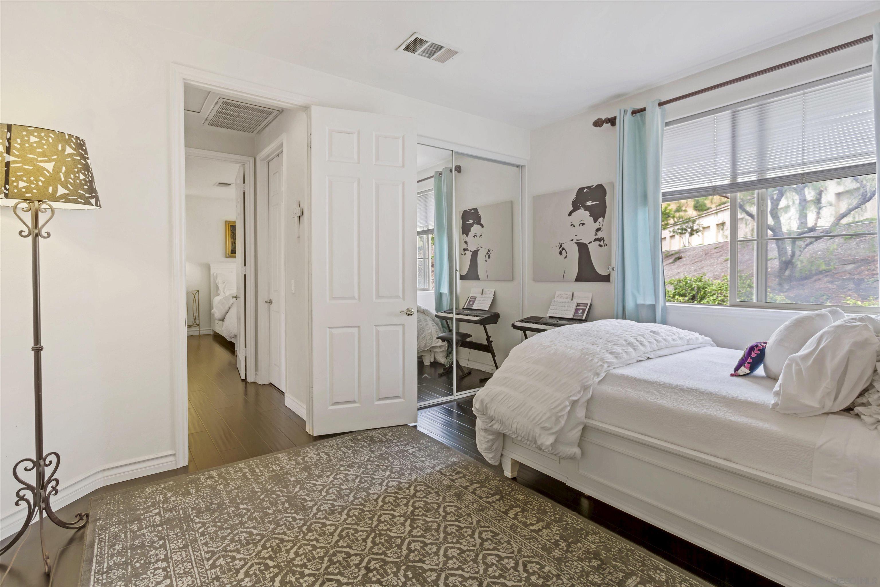 Detail Gallery Image 24 of 25 For 4229  via Mira Monte, Agoura Hills,  CA 91301 - 3 Beds | 2/1 Baths